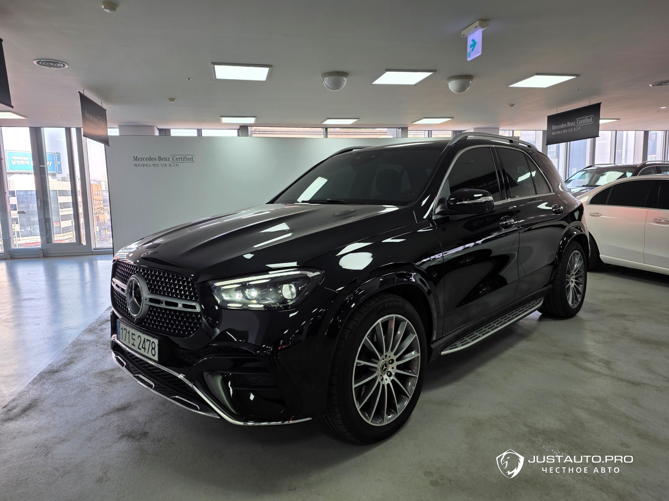 Автомобиль Mercedes-Benz GLE-Class