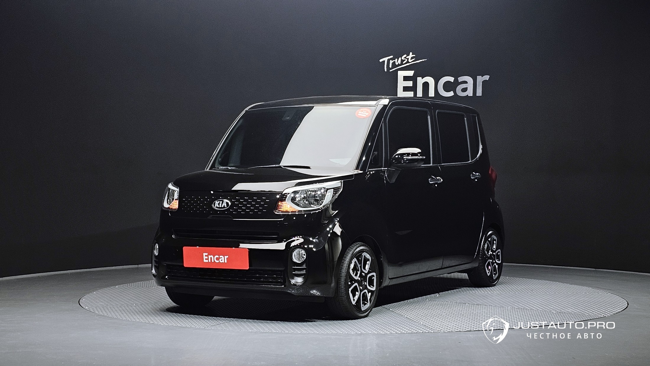 Автомобиль Kia RAY