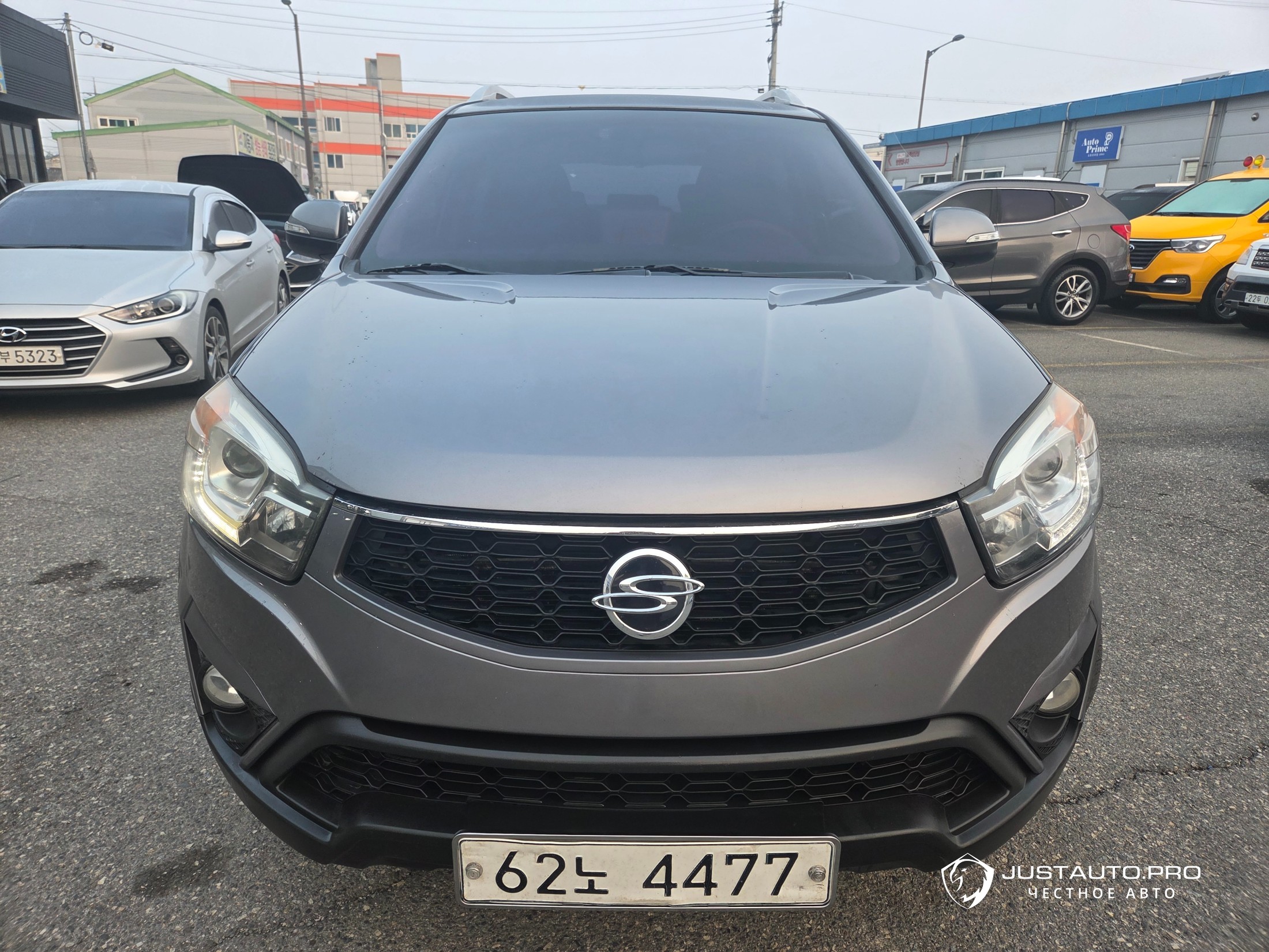 Автомобиль KG_Mobility_Ssangyong KORANDO