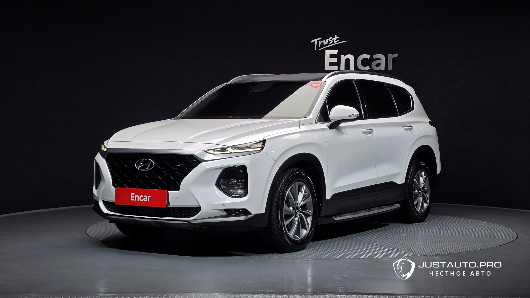 Автомобиль Hyundai Santafe