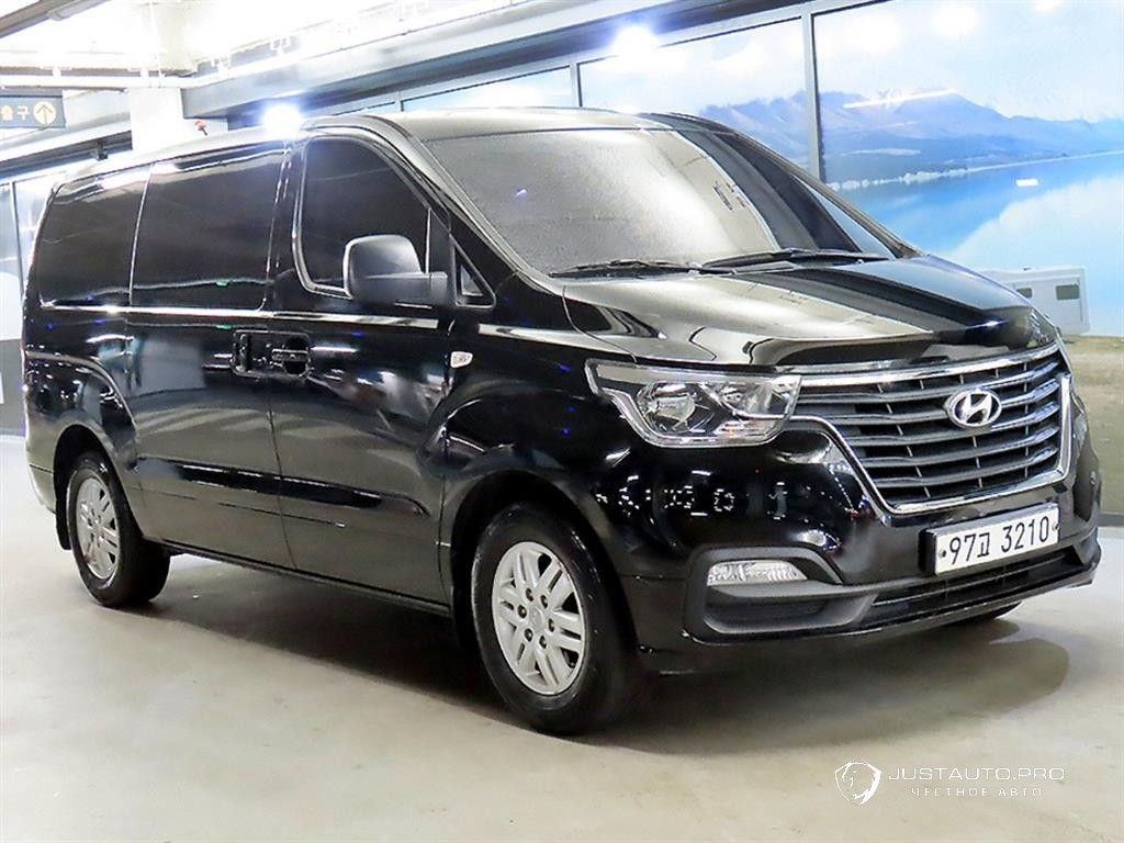 Автомобиль Hyundai Starex
