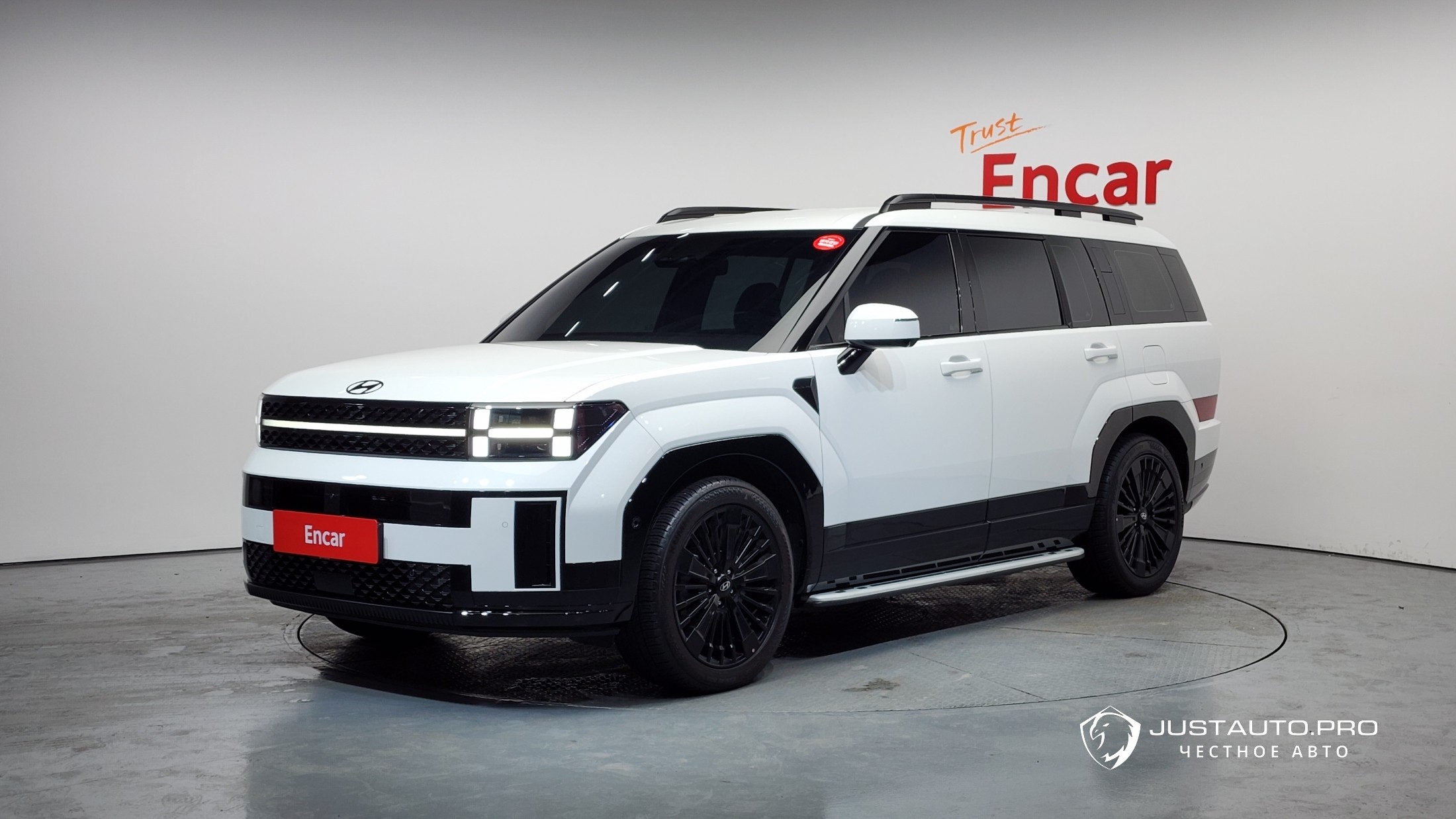 Автомобиль Hyundai Santafe