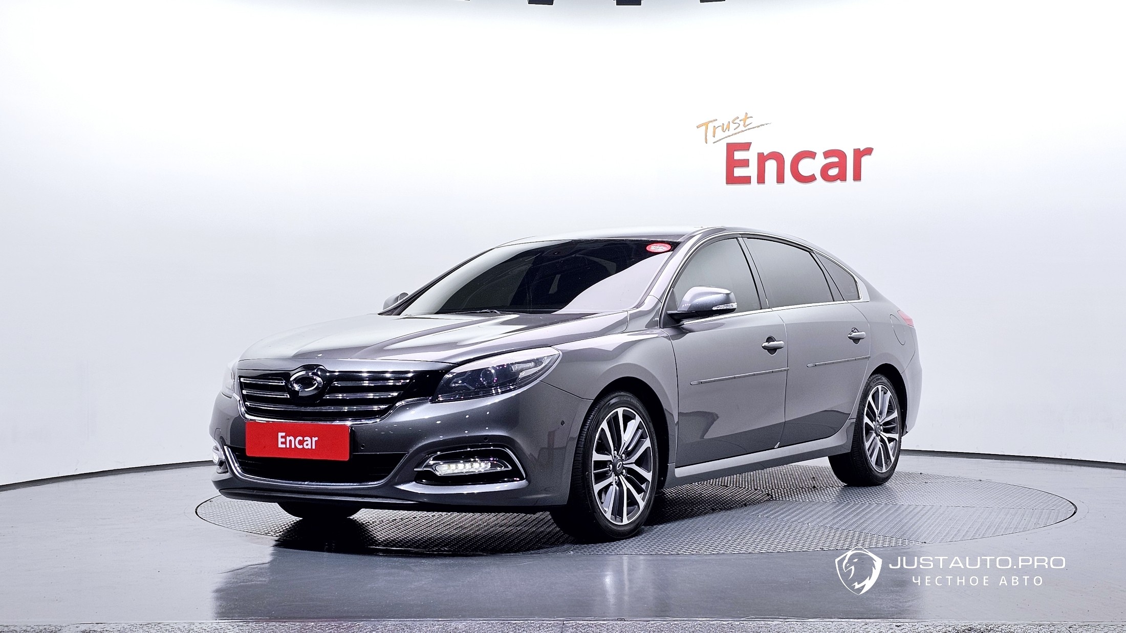Автомобиль Renault-KoreaSamsung SM7