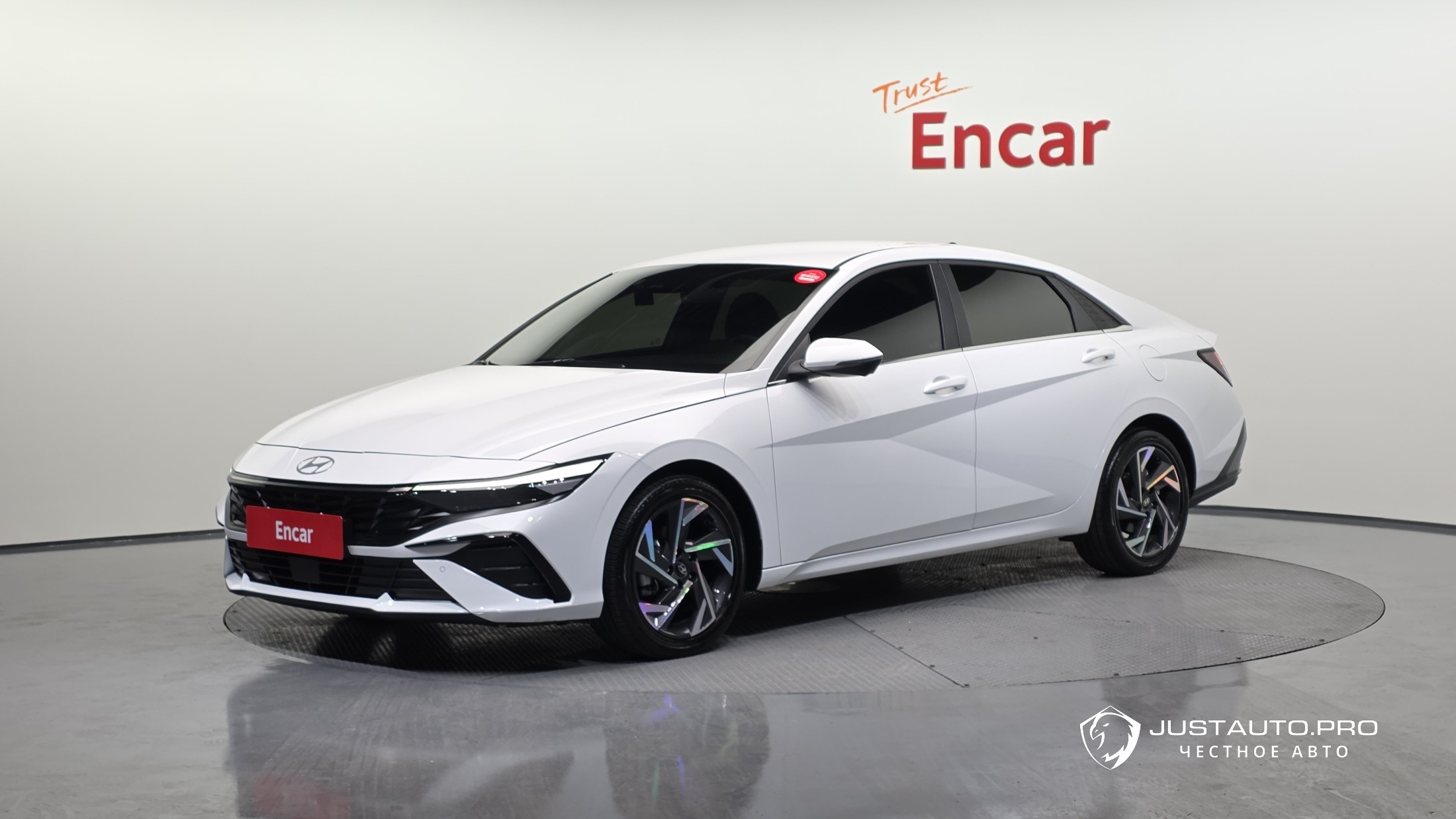 Автомобиль Hyundai AVANTE