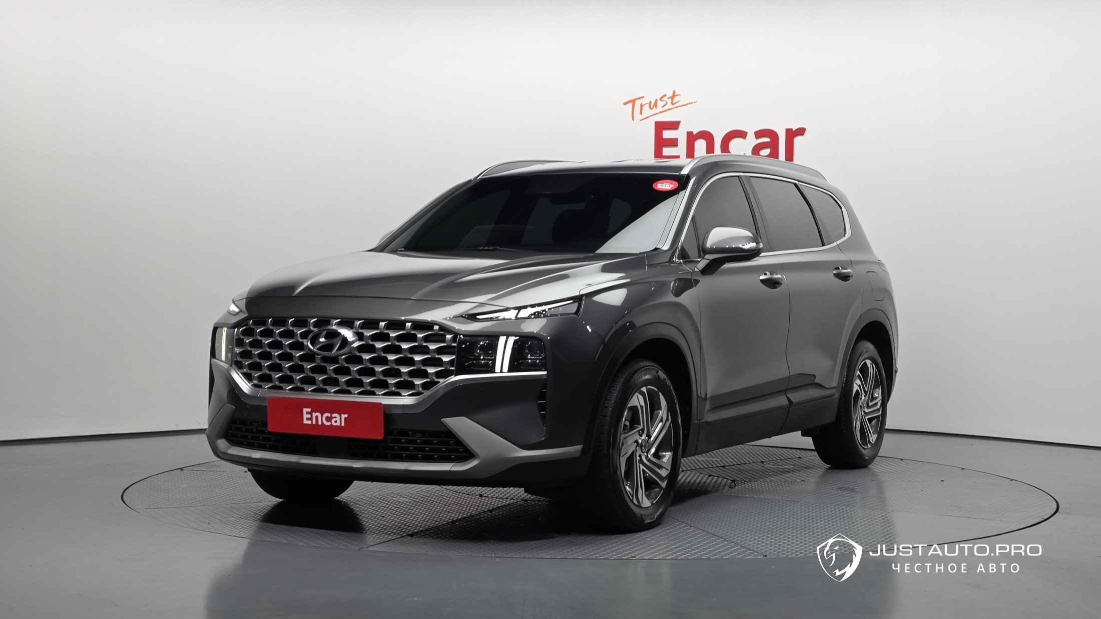 Автомобиль Hyundai Santafe