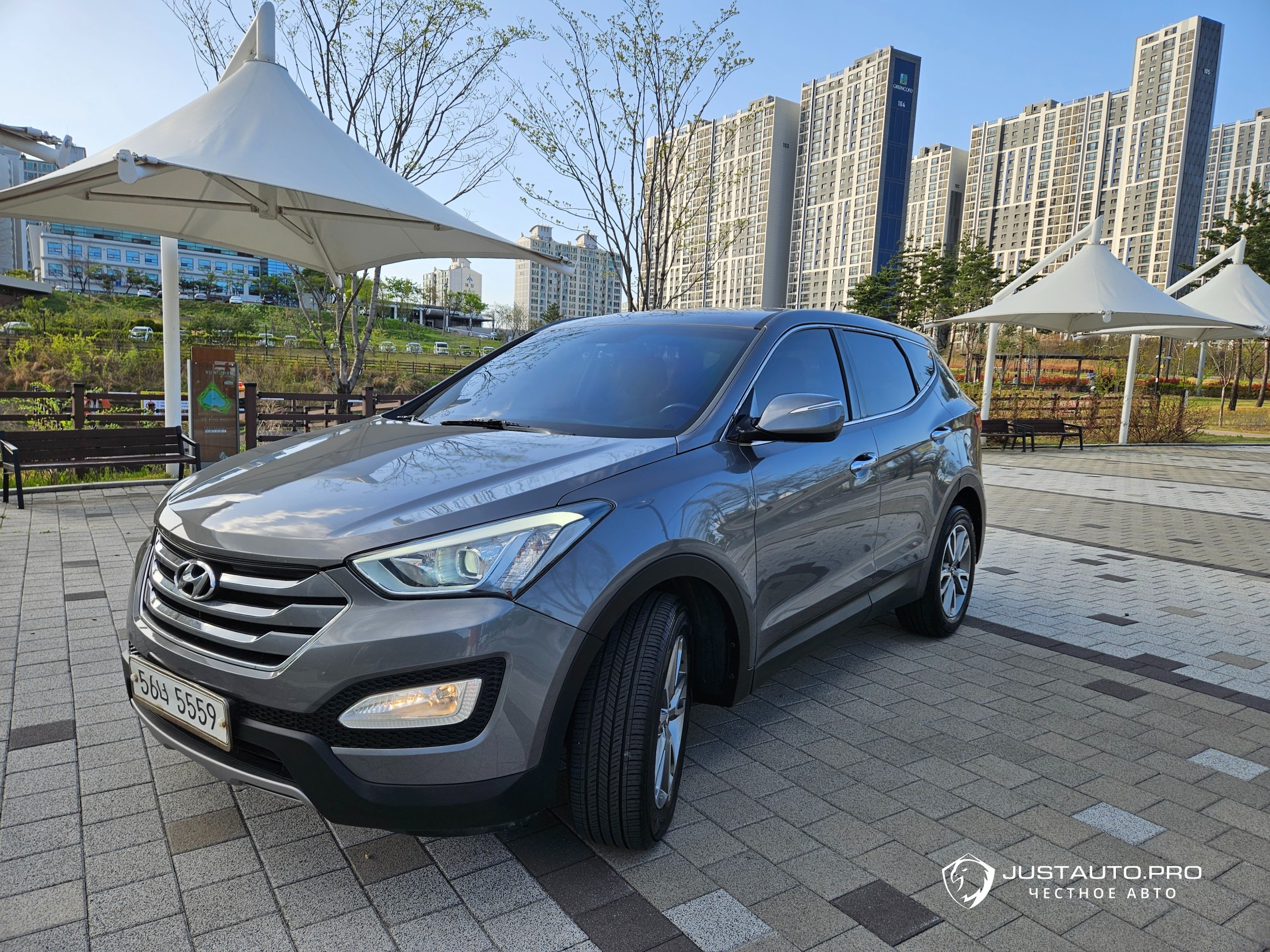 Автомобиль Hyundai Santafe