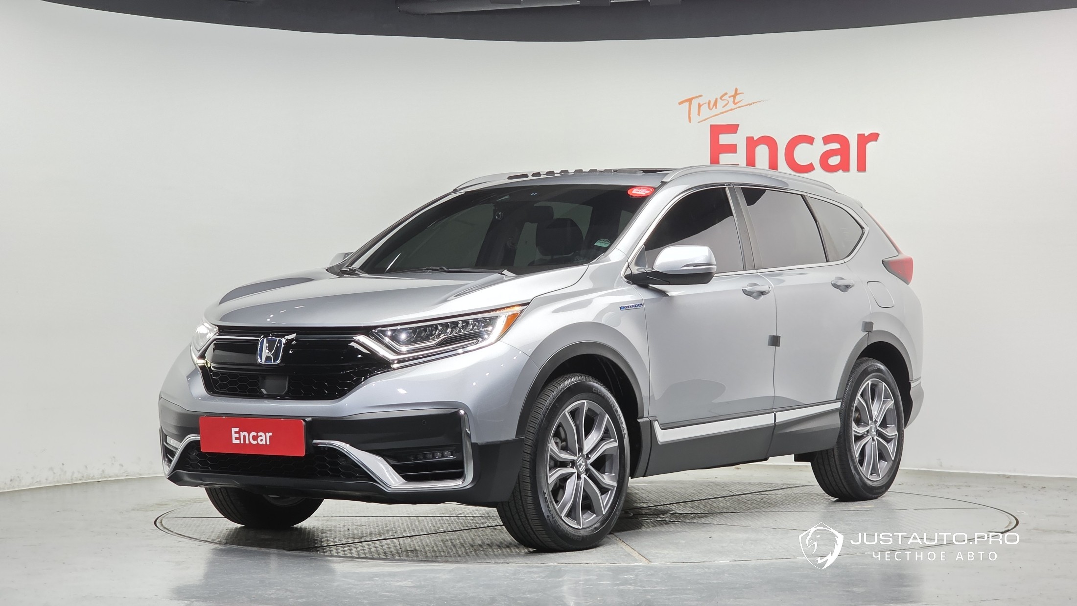 Автомобиль Honda CR-V