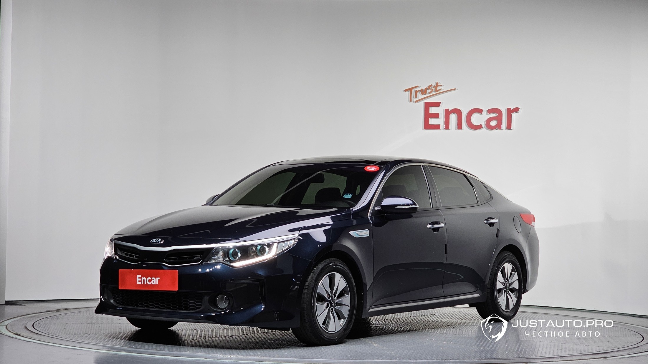 Автомобиль Kia K5