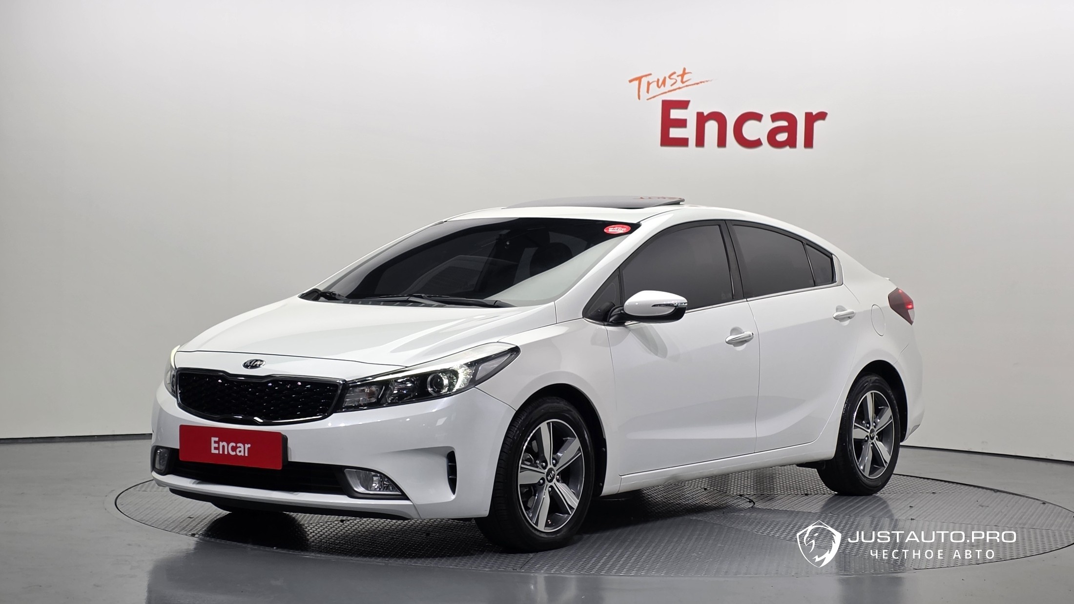 Автомобиль Kia K3