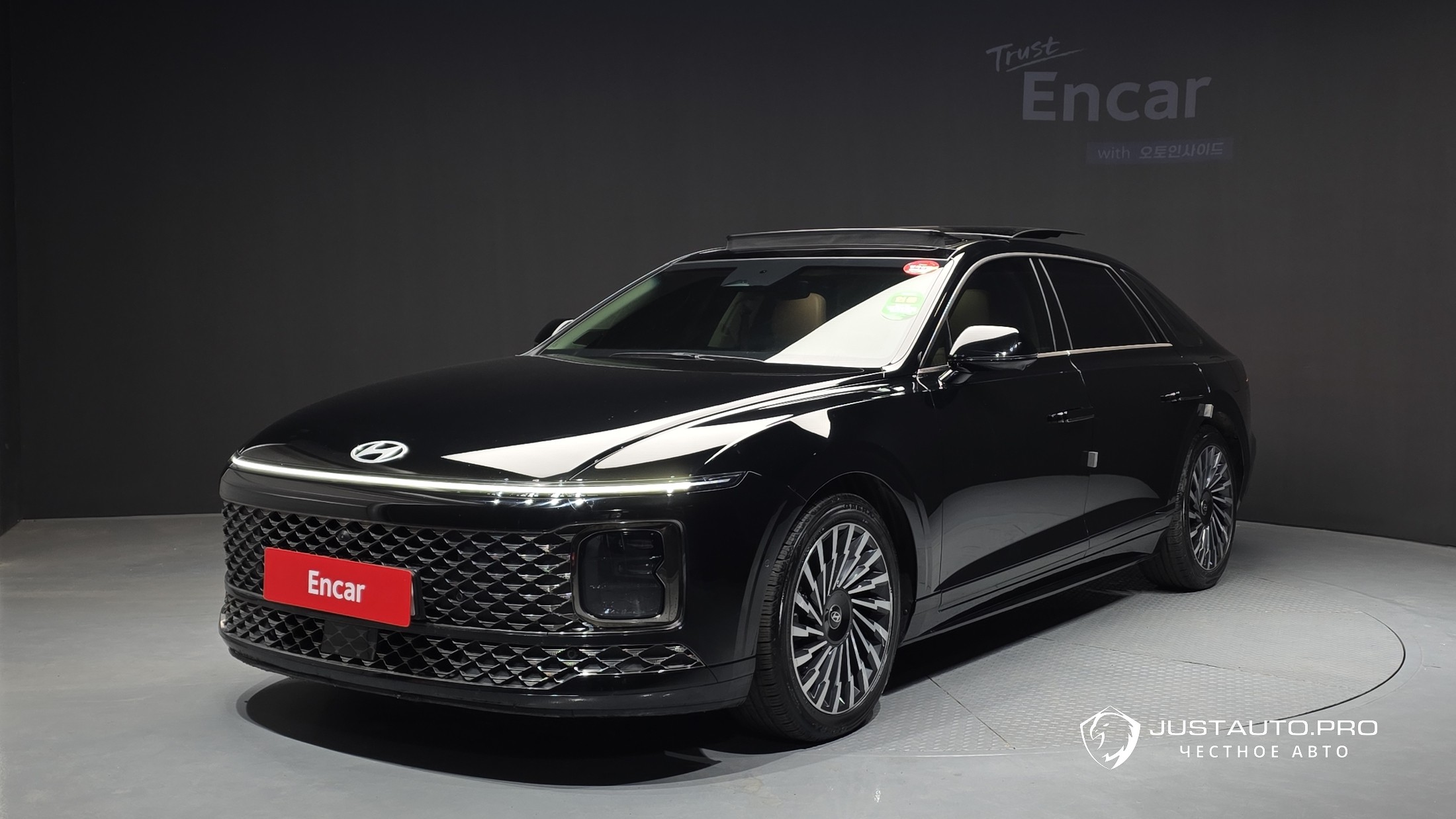 Автомобиль Hyundai Grandeur