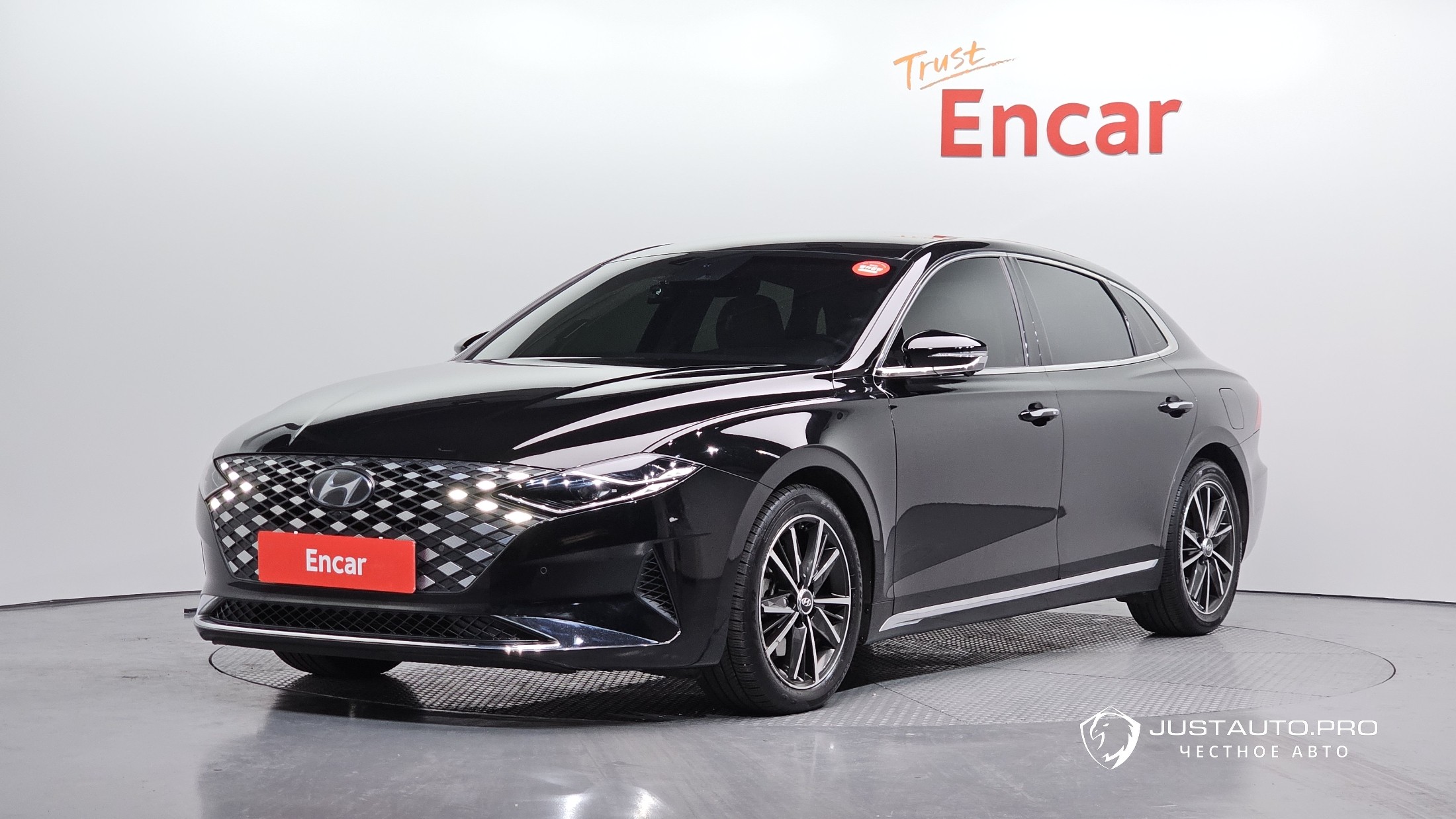 Автомобиль Hyundai Grandeur