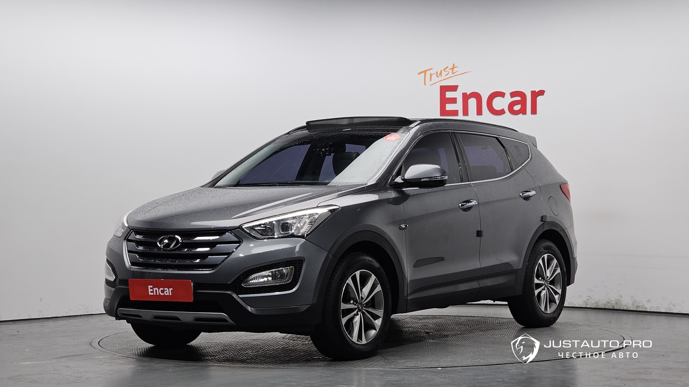 Автомобиль Hyundai Santafe