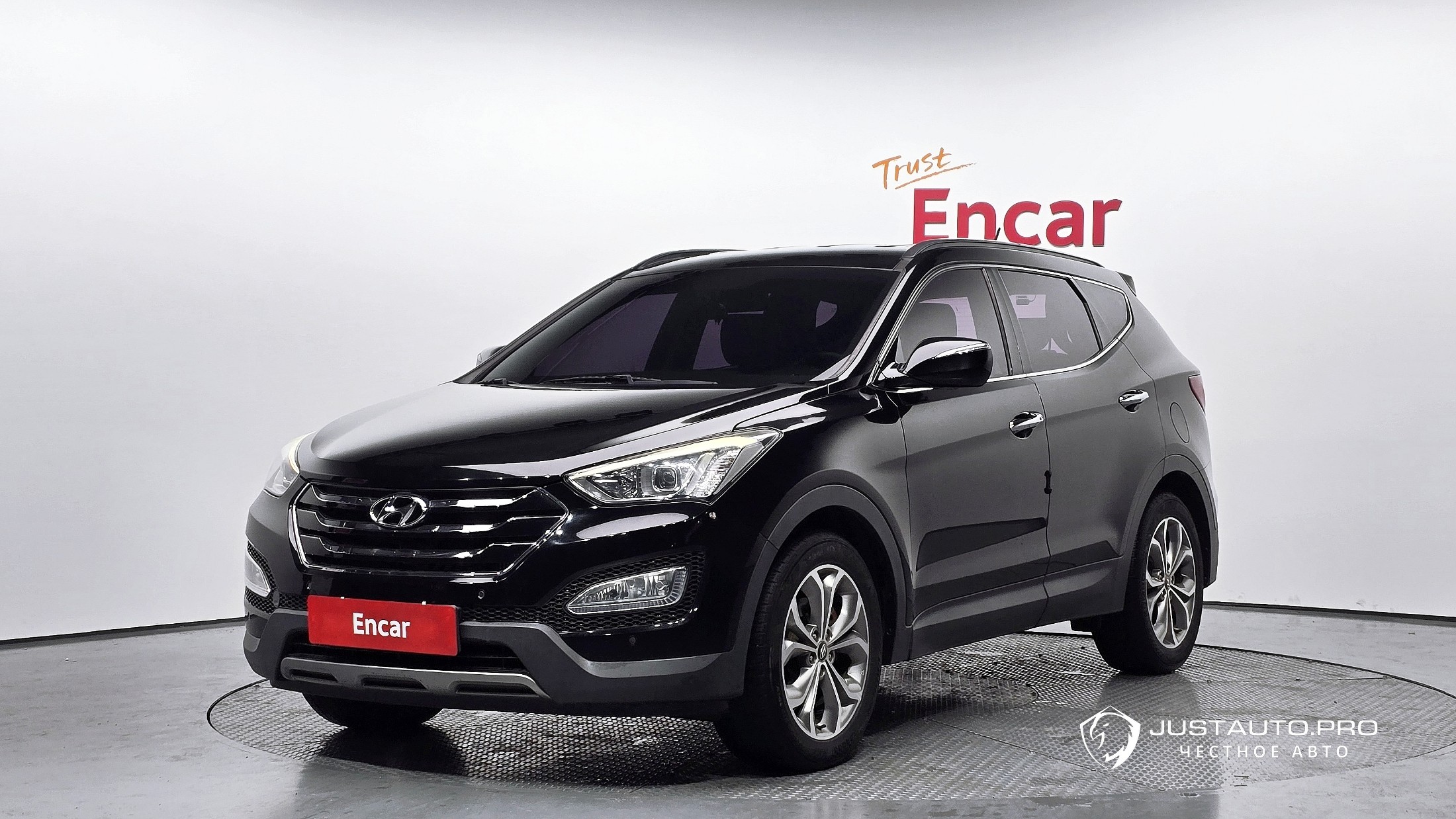 Автомобиль Hyundai Santafe