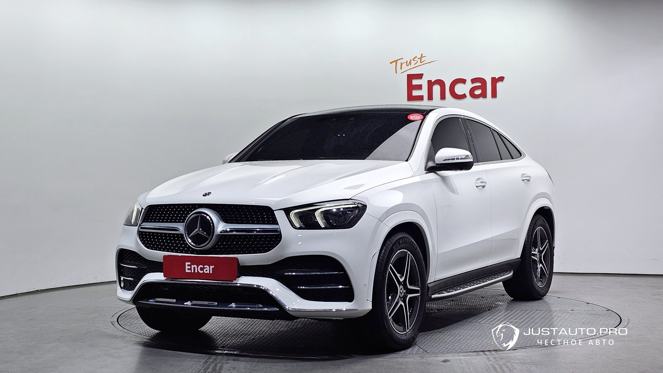 Автомобиль Mercedes-Benz GLE-Class