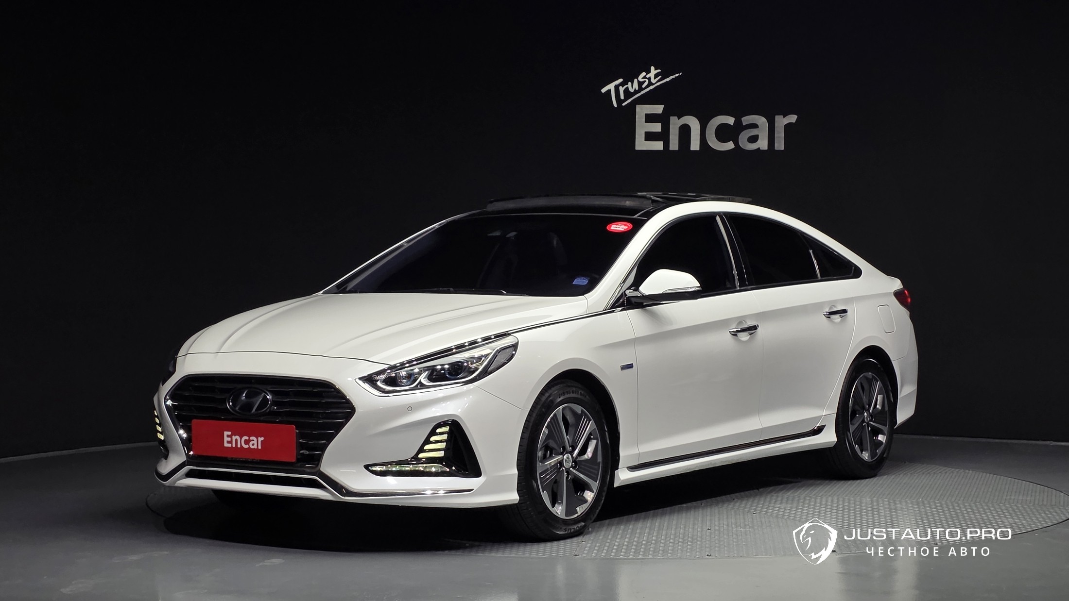 Автомобиль Hyundai Sonata