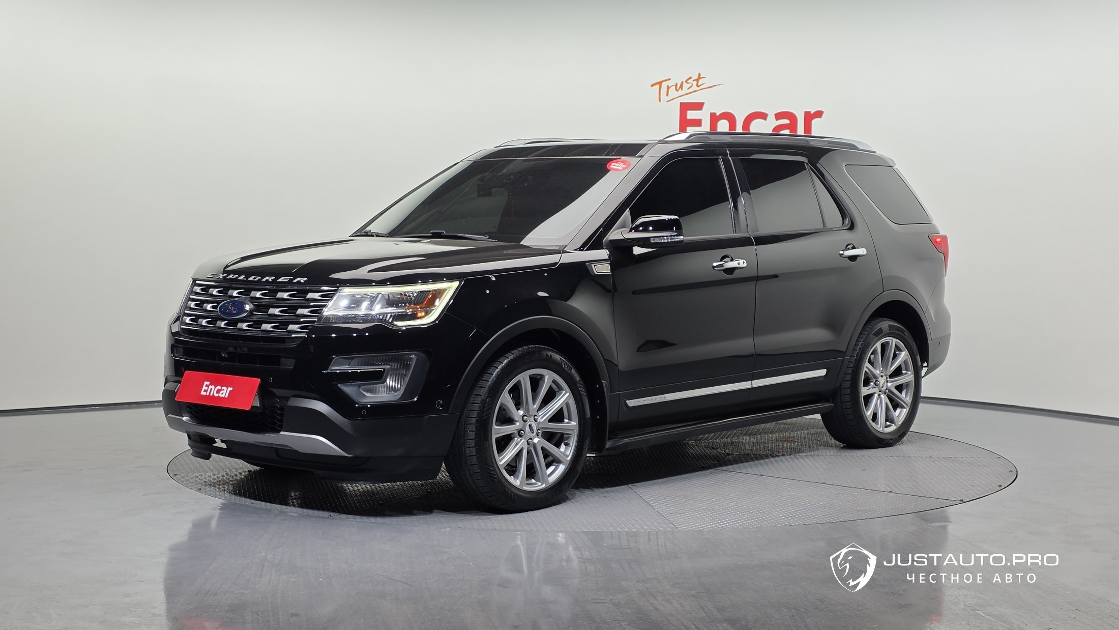 Автомобиль Ford Explorer