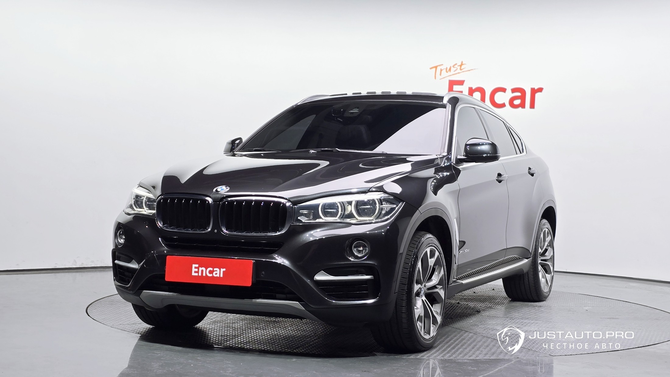 Автомобиль BMW X6