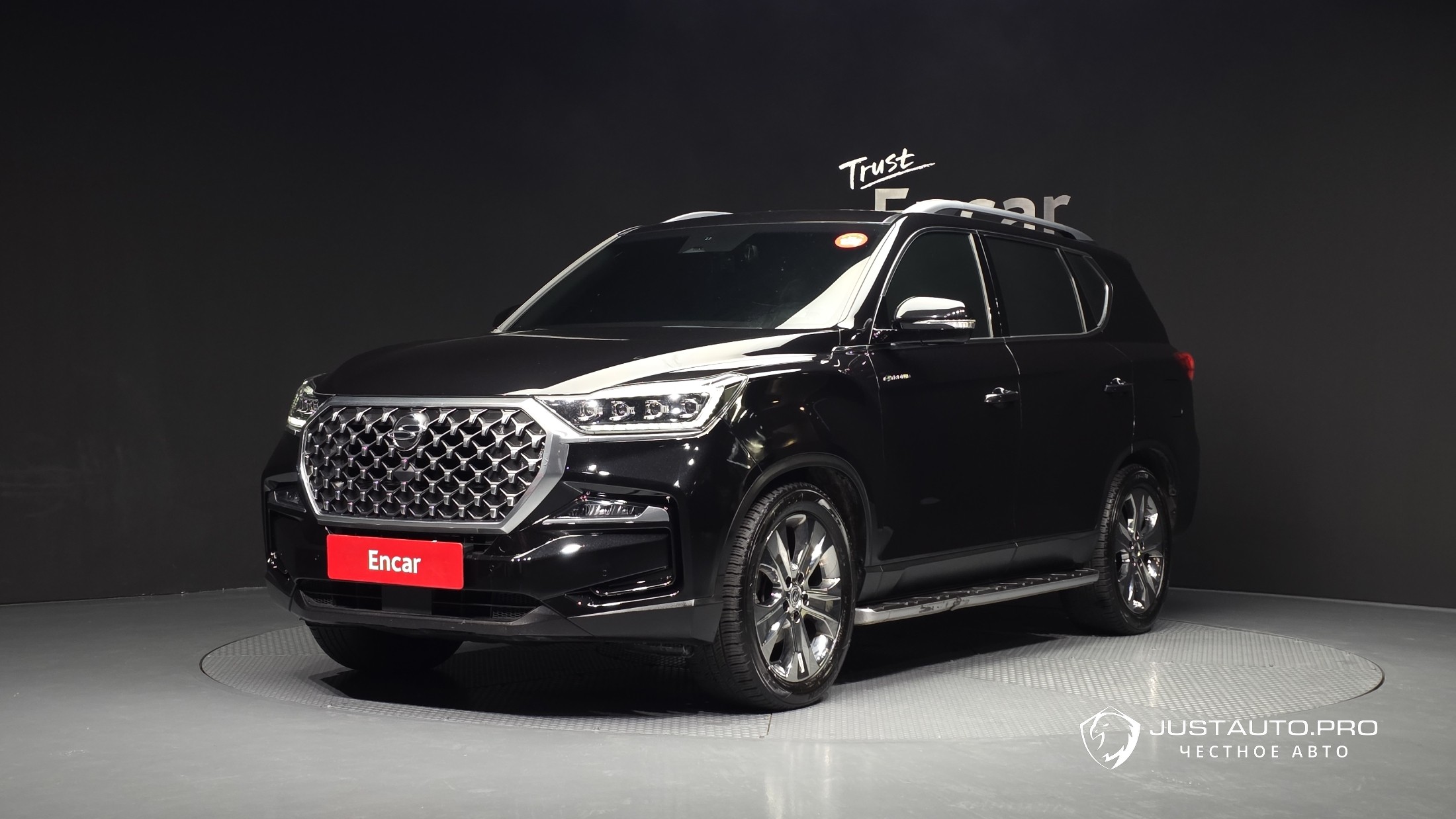 Автомобиль KG_Mobility_Ssangyong Rexton