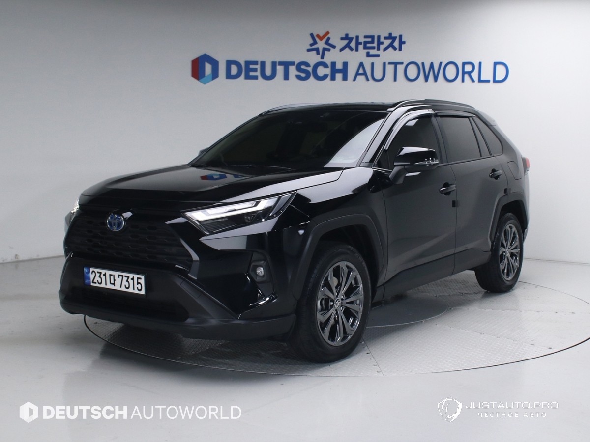 Автомобиль Toyota RAV4