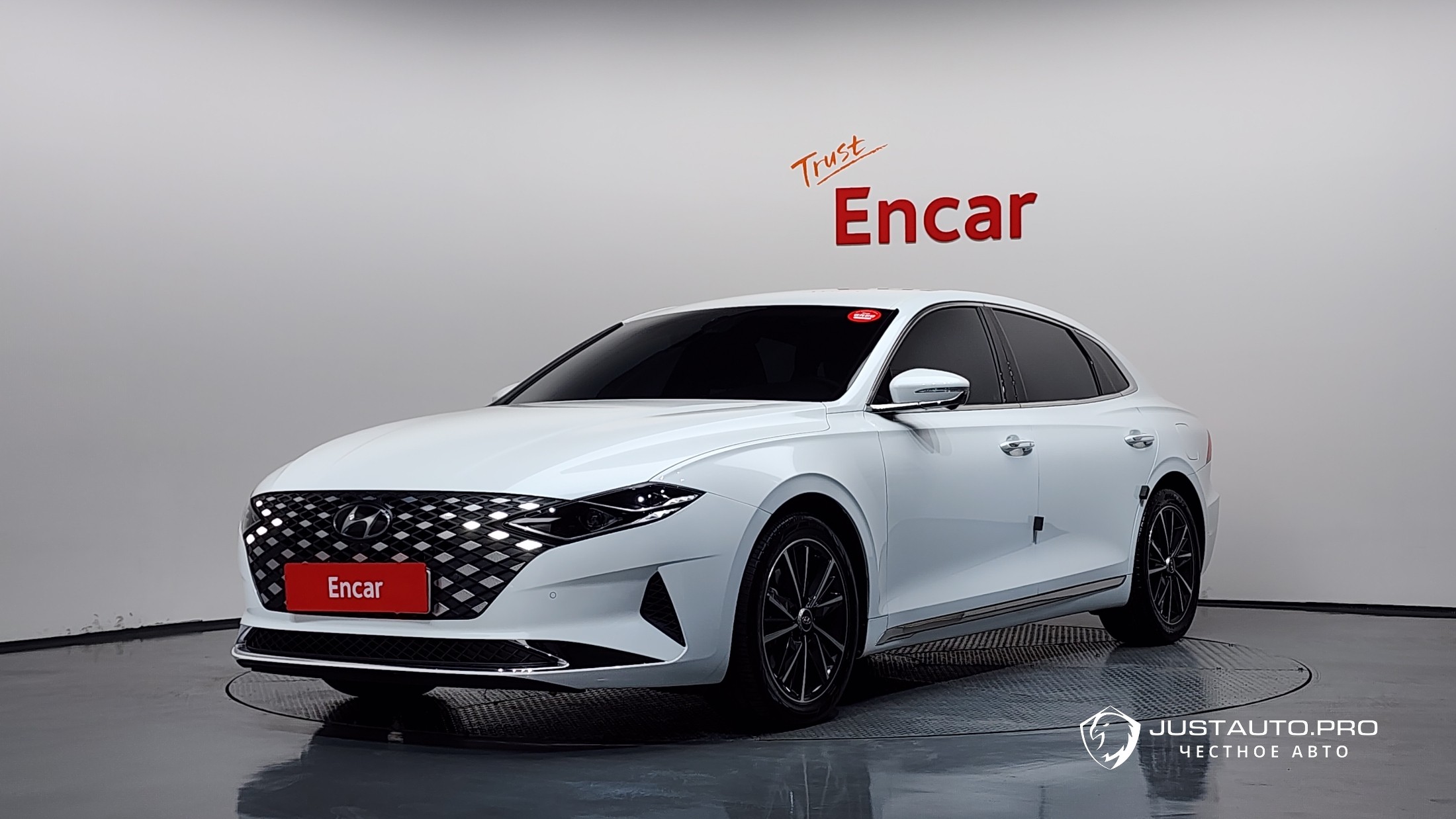 Автомобиль Hyundai Grandeur
