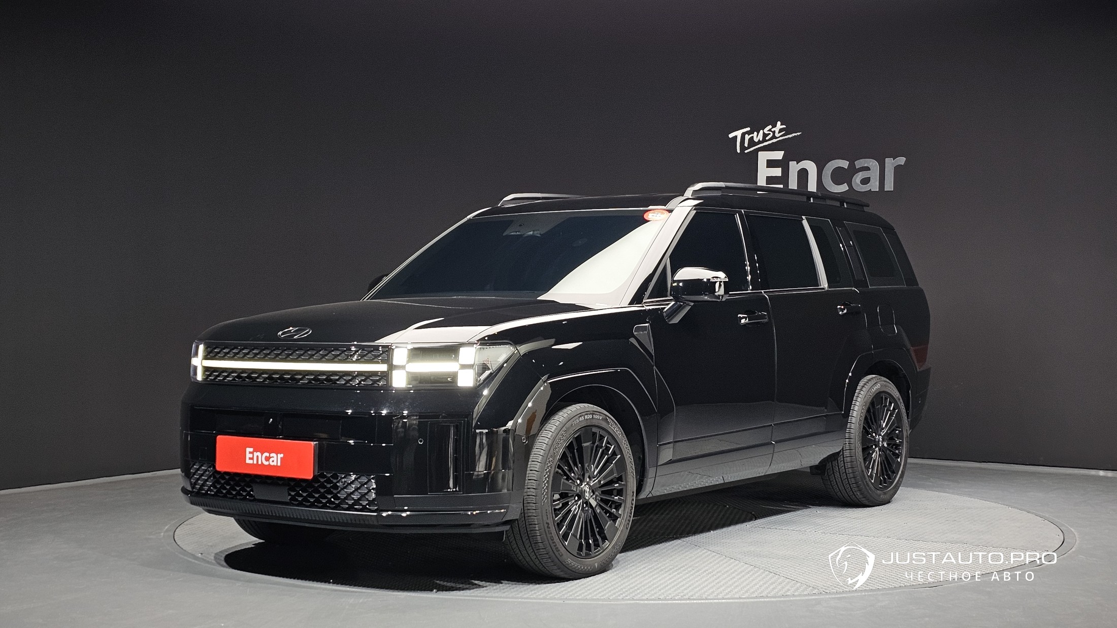 Автомобиль Hyundai Santafe