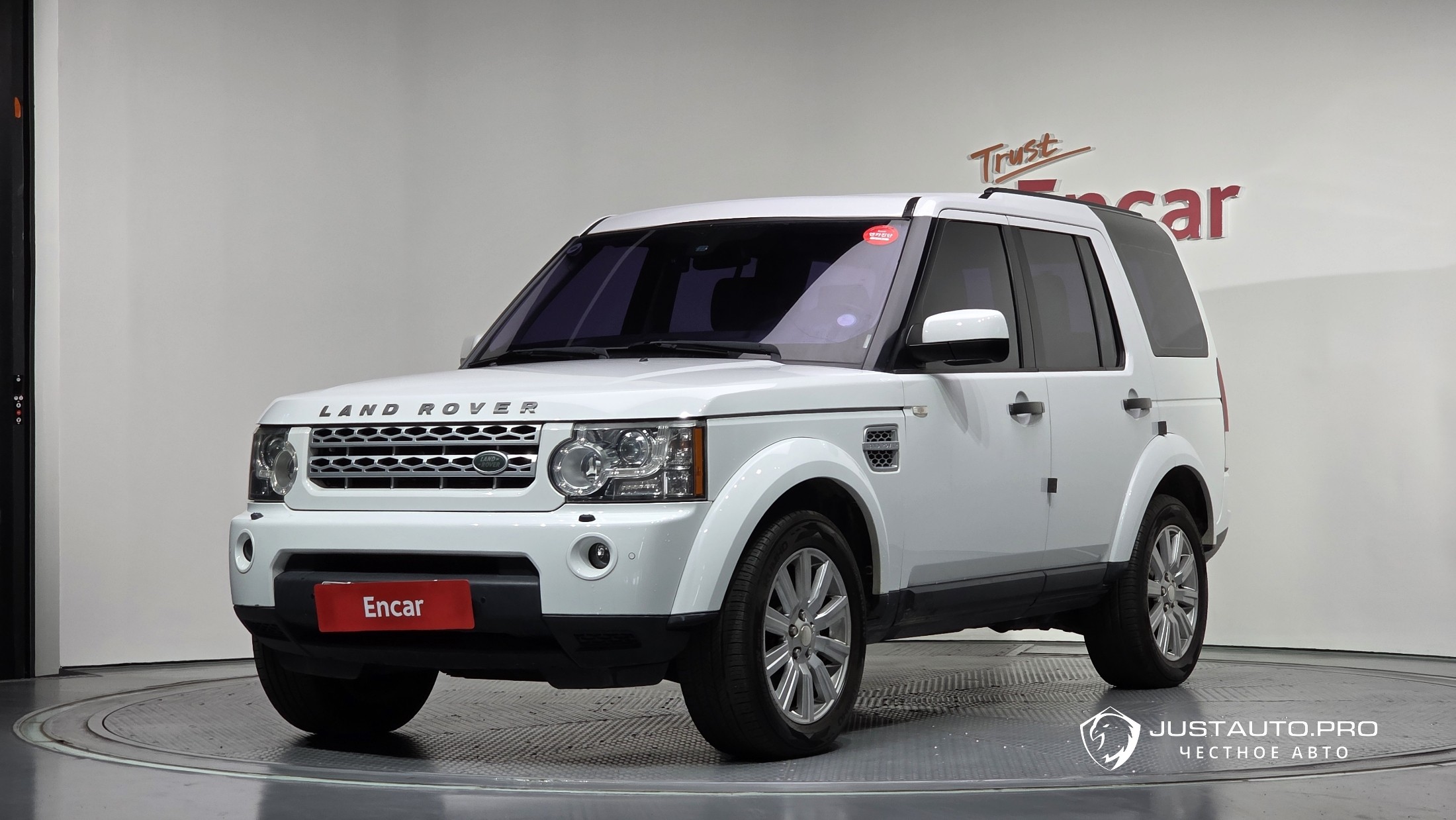 Автомобиль Land Rover Discovery