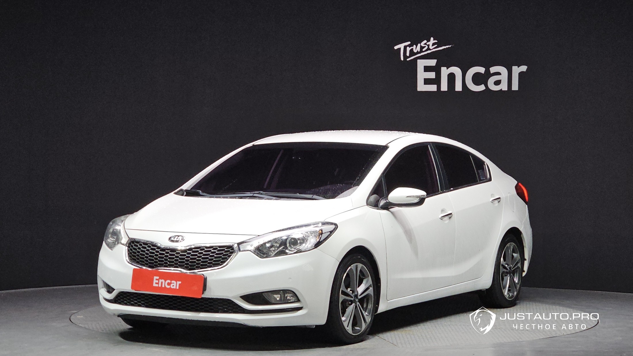 Автомобиль Kia K3