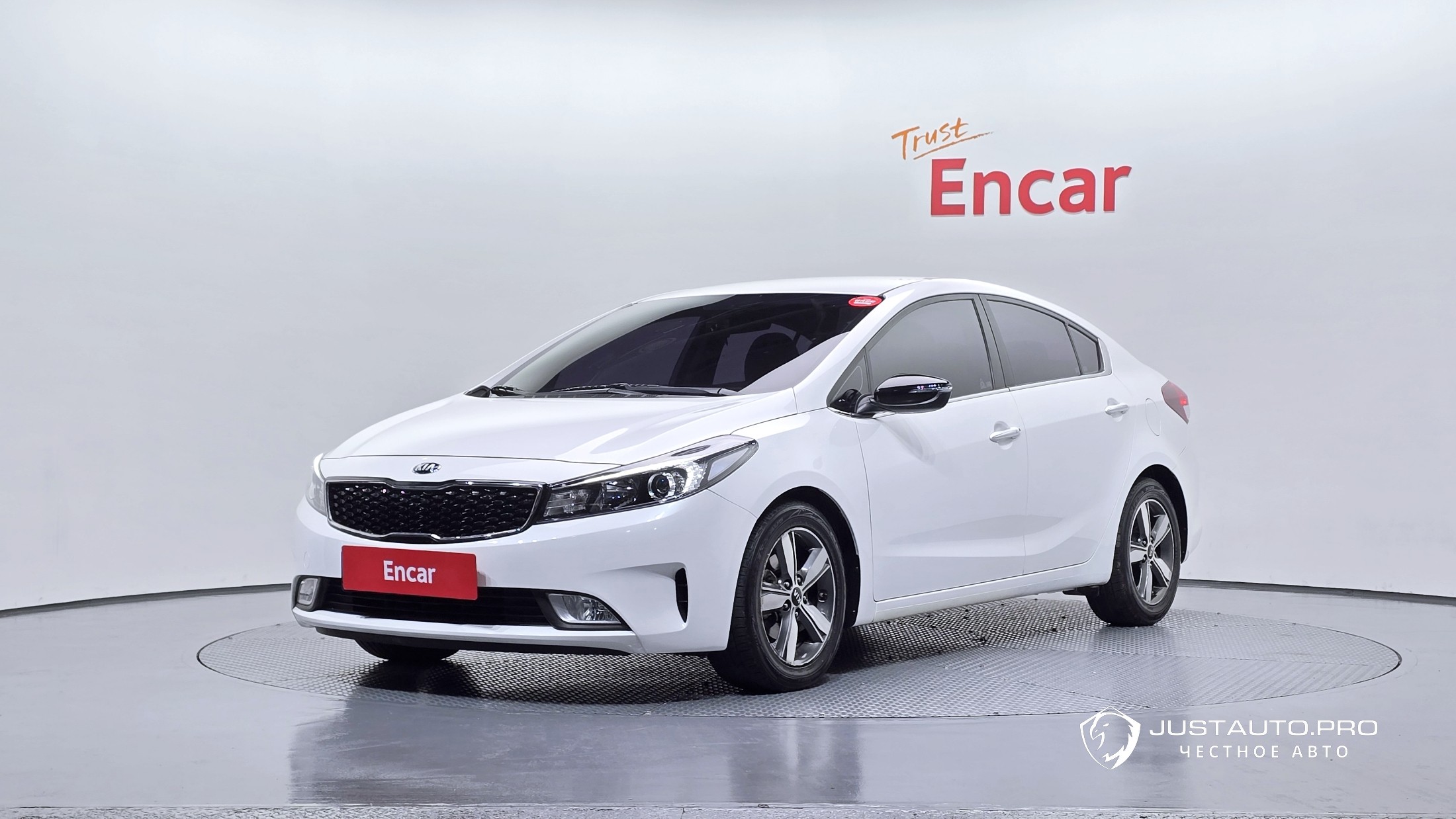 Автомобиль Kia K3