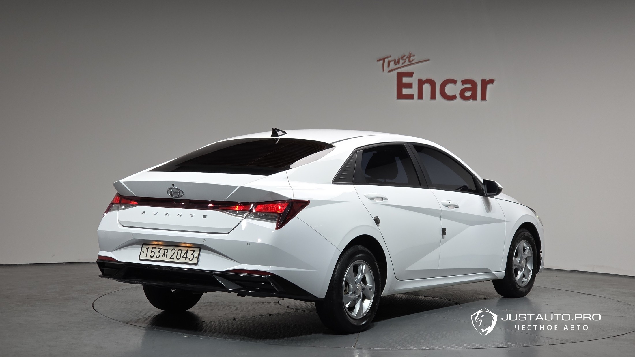 Автомобиль Hyundai AVANTE