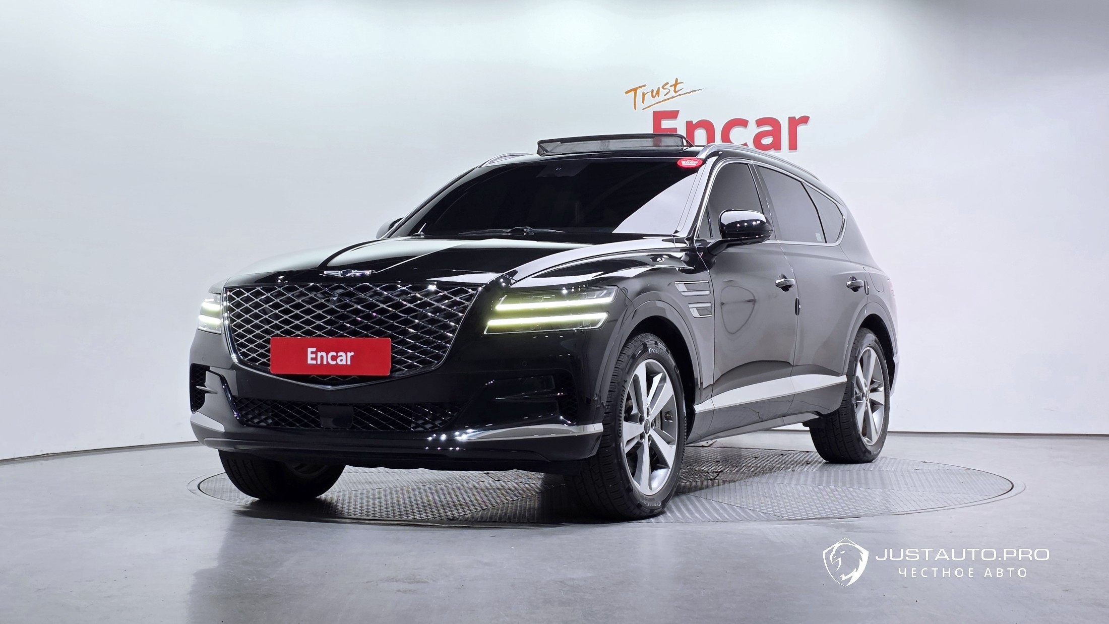 Автомобиль Genesis GV80