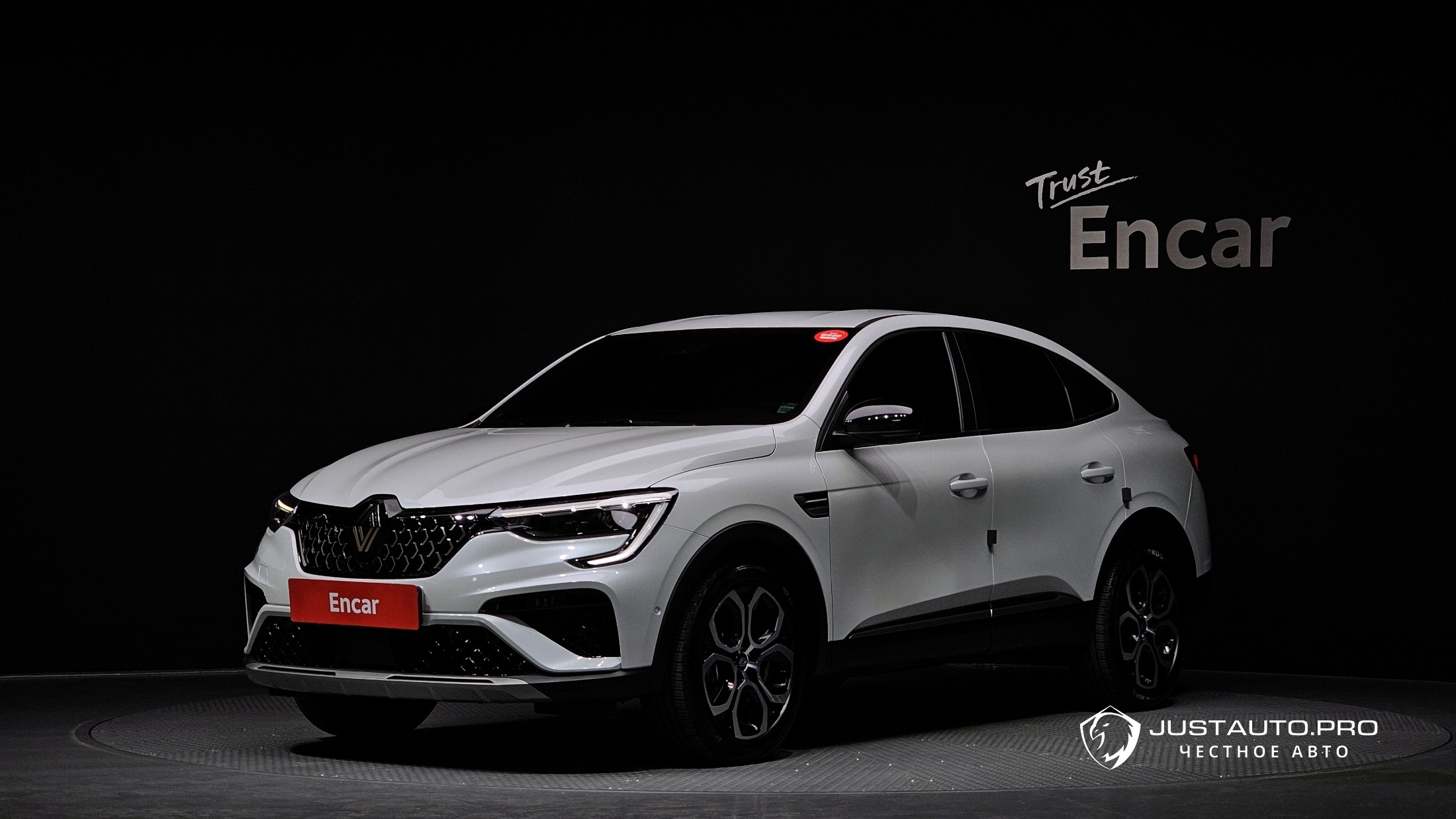 Автомобиль Renault-KoreaSamsung Arkana