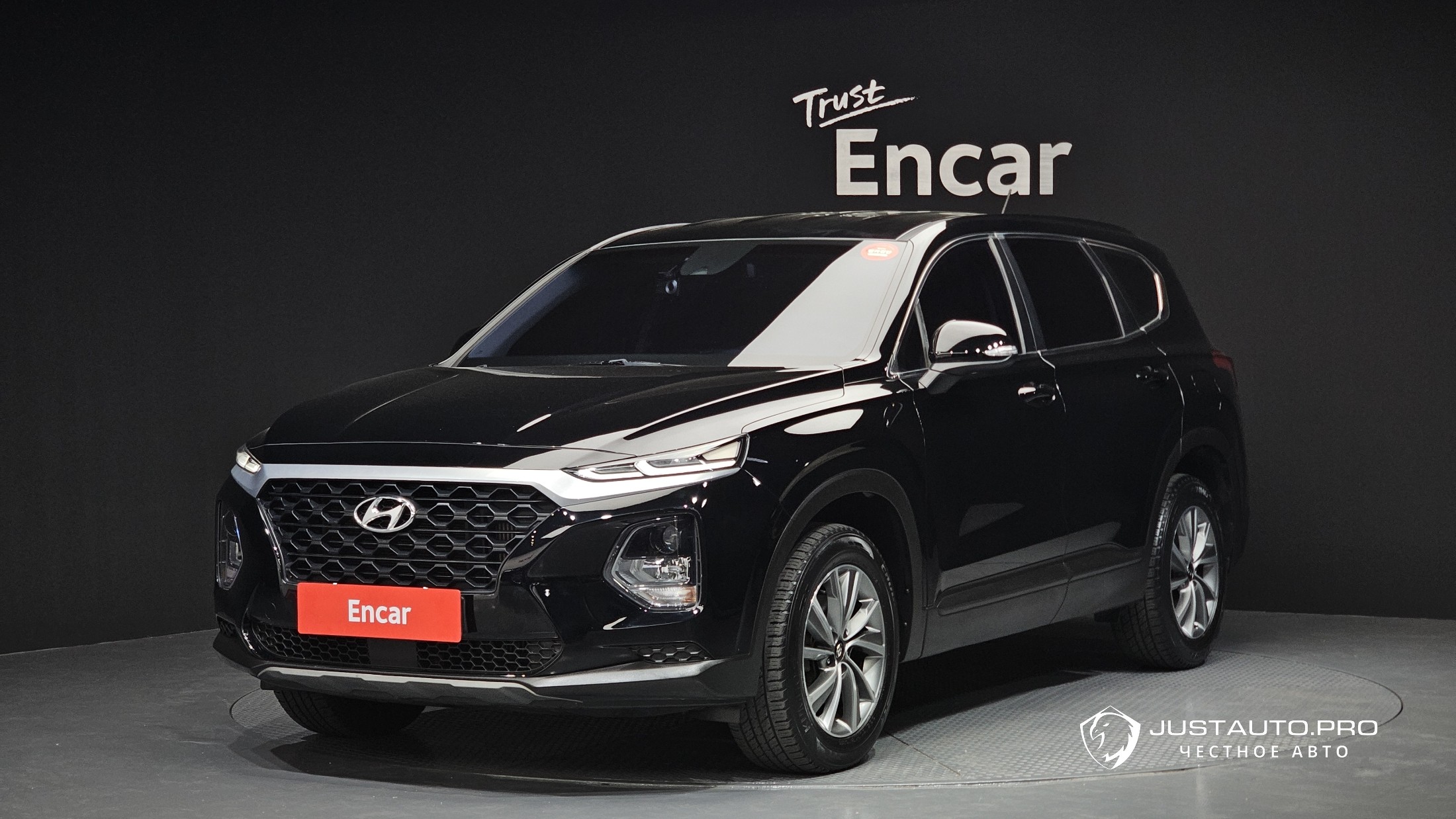 Автомобиль Hyundai Santafe