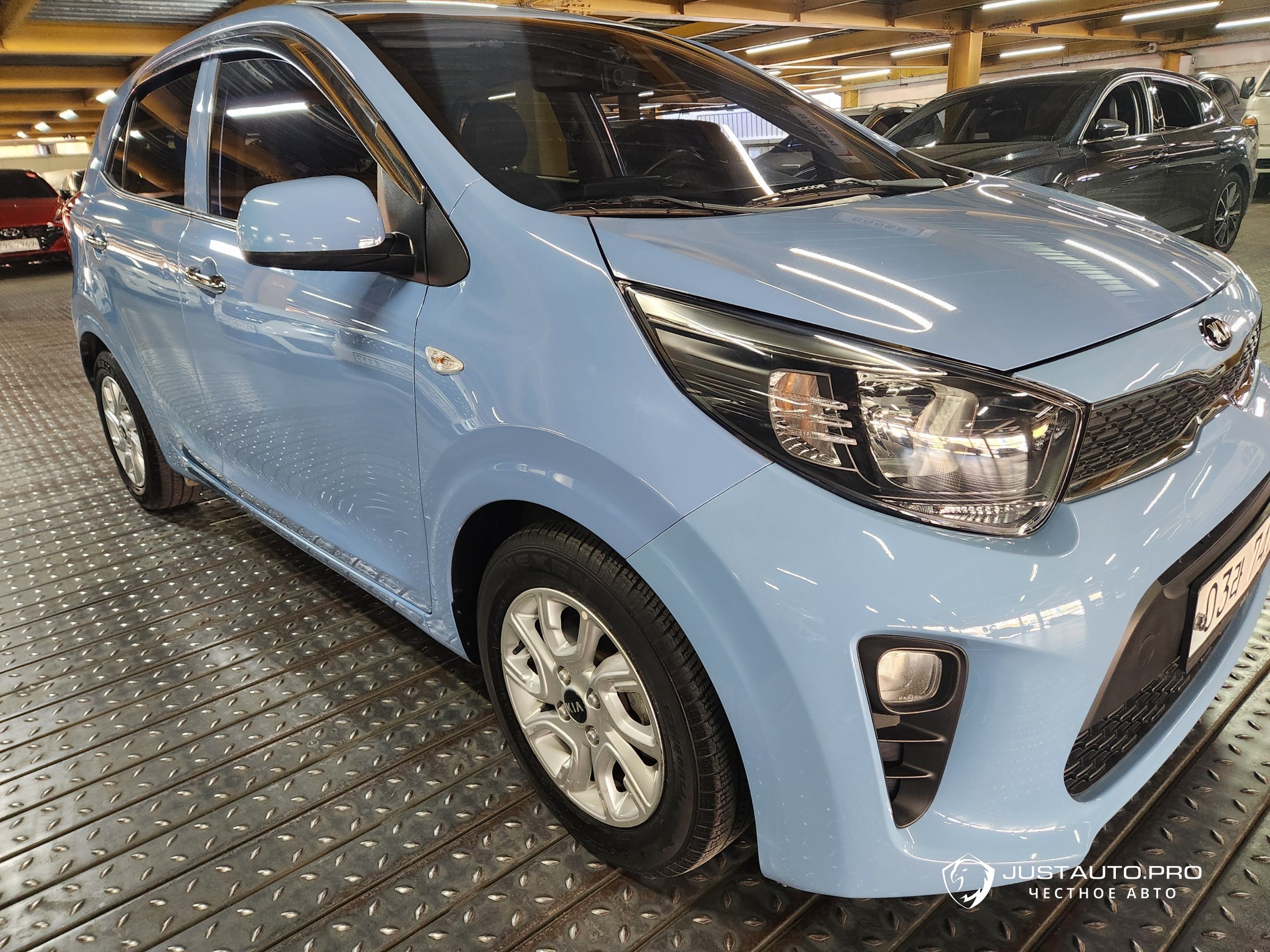 Автомобиль Kia morning