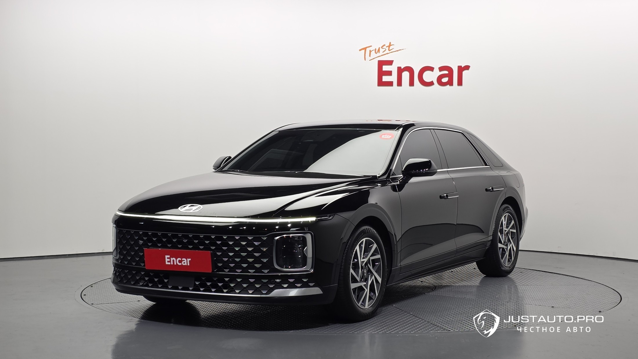 Автомобиль Hyundai Grandeur