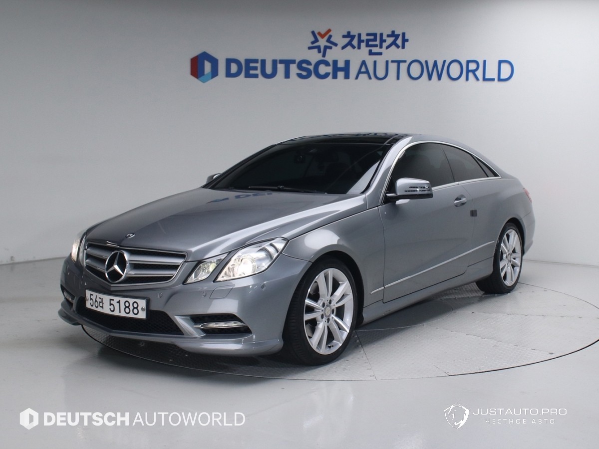 Автомобиль Mercedes-Benz E-Class