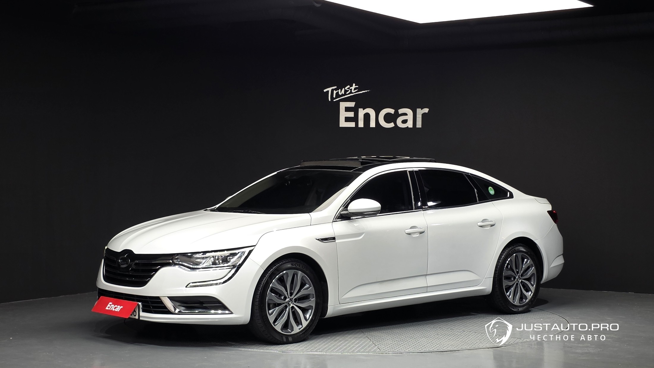 Автомобиль Renault-KoreaSamsung SM6