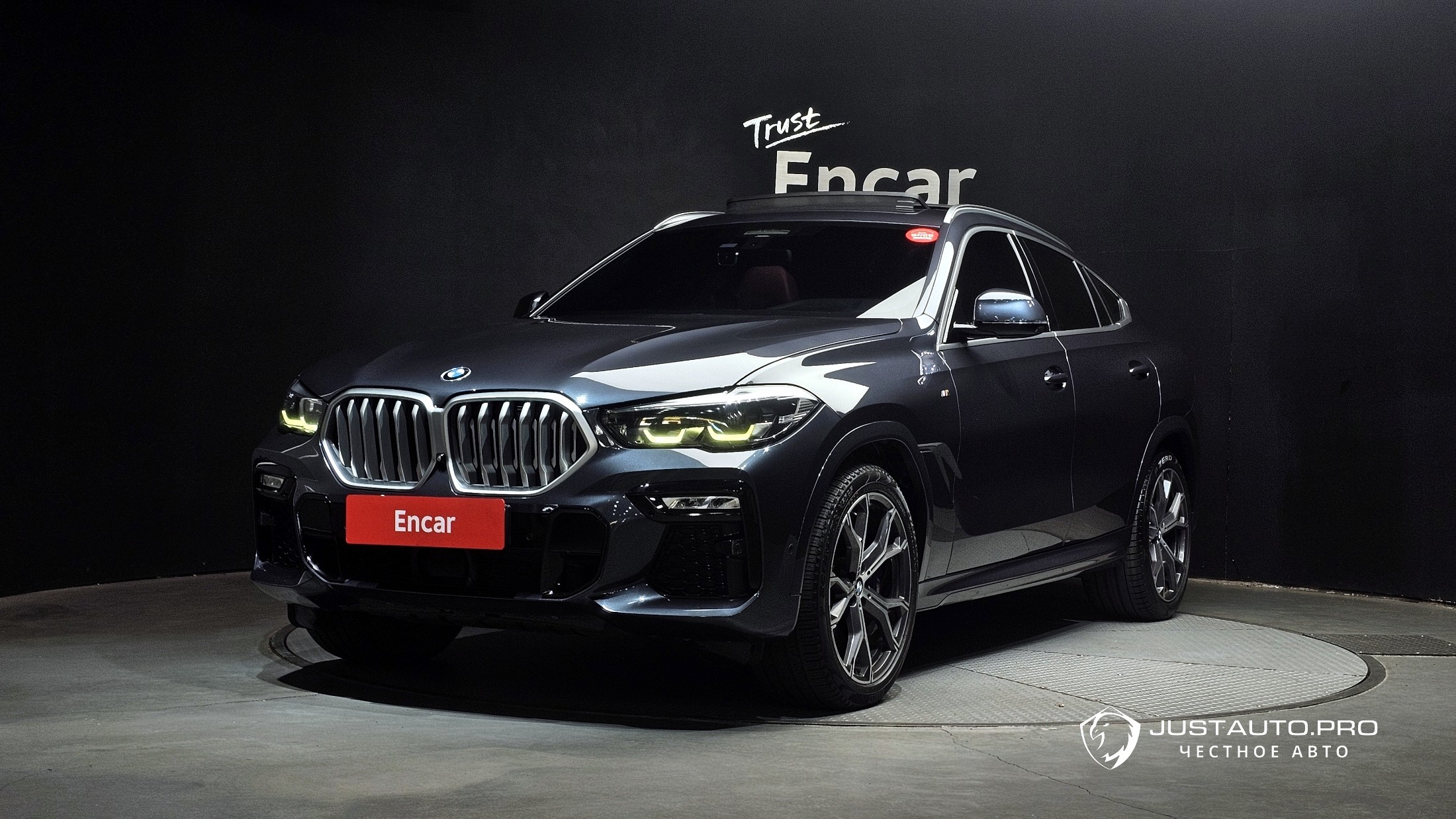 Автомобиль BMW X6