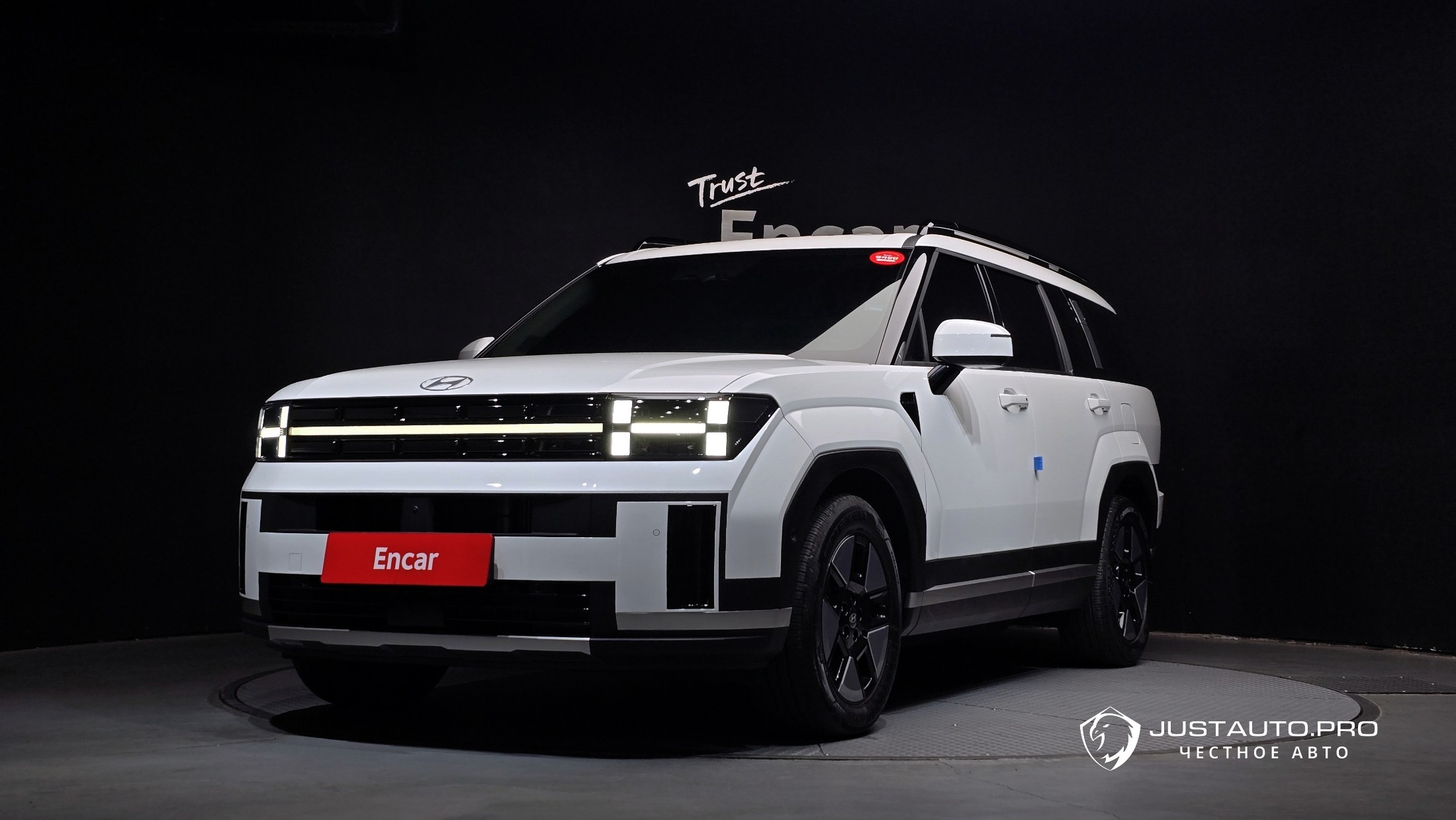 Автомобиль Hyundai Santafe