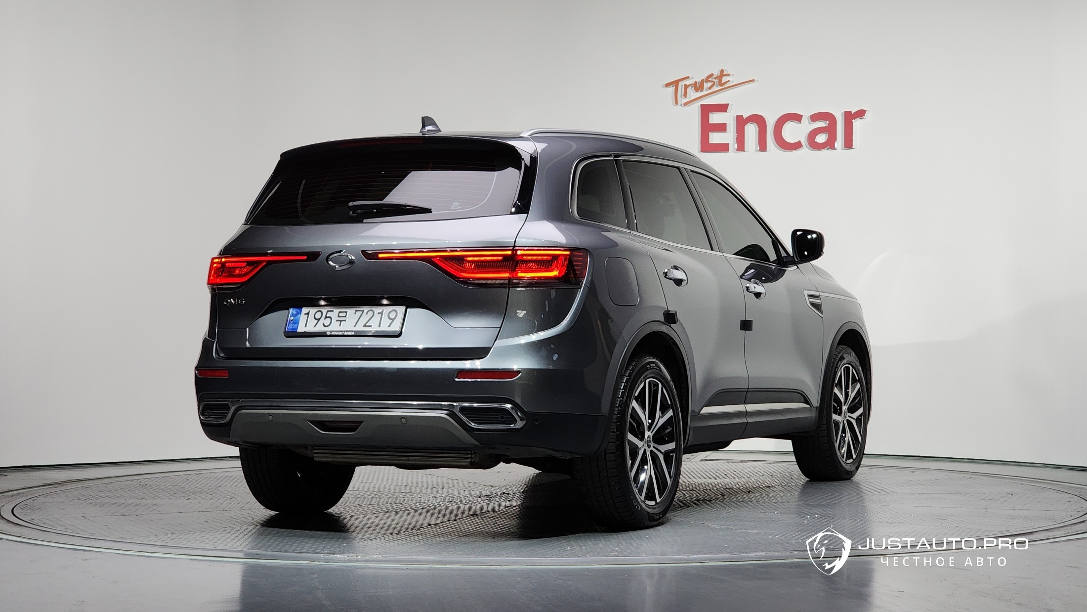 Автомобиль Renault-KoreaSamsung QM6