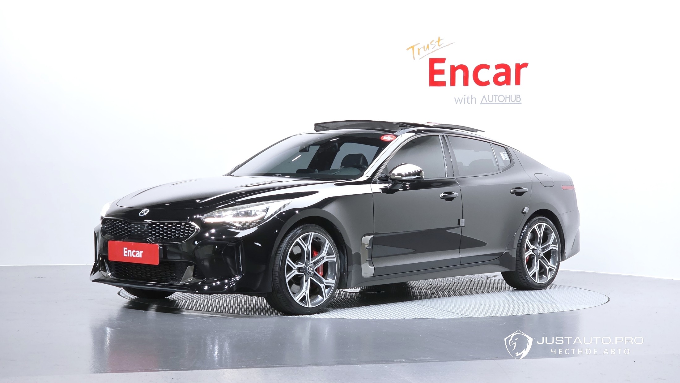 Автомобиль Kia Stinger
