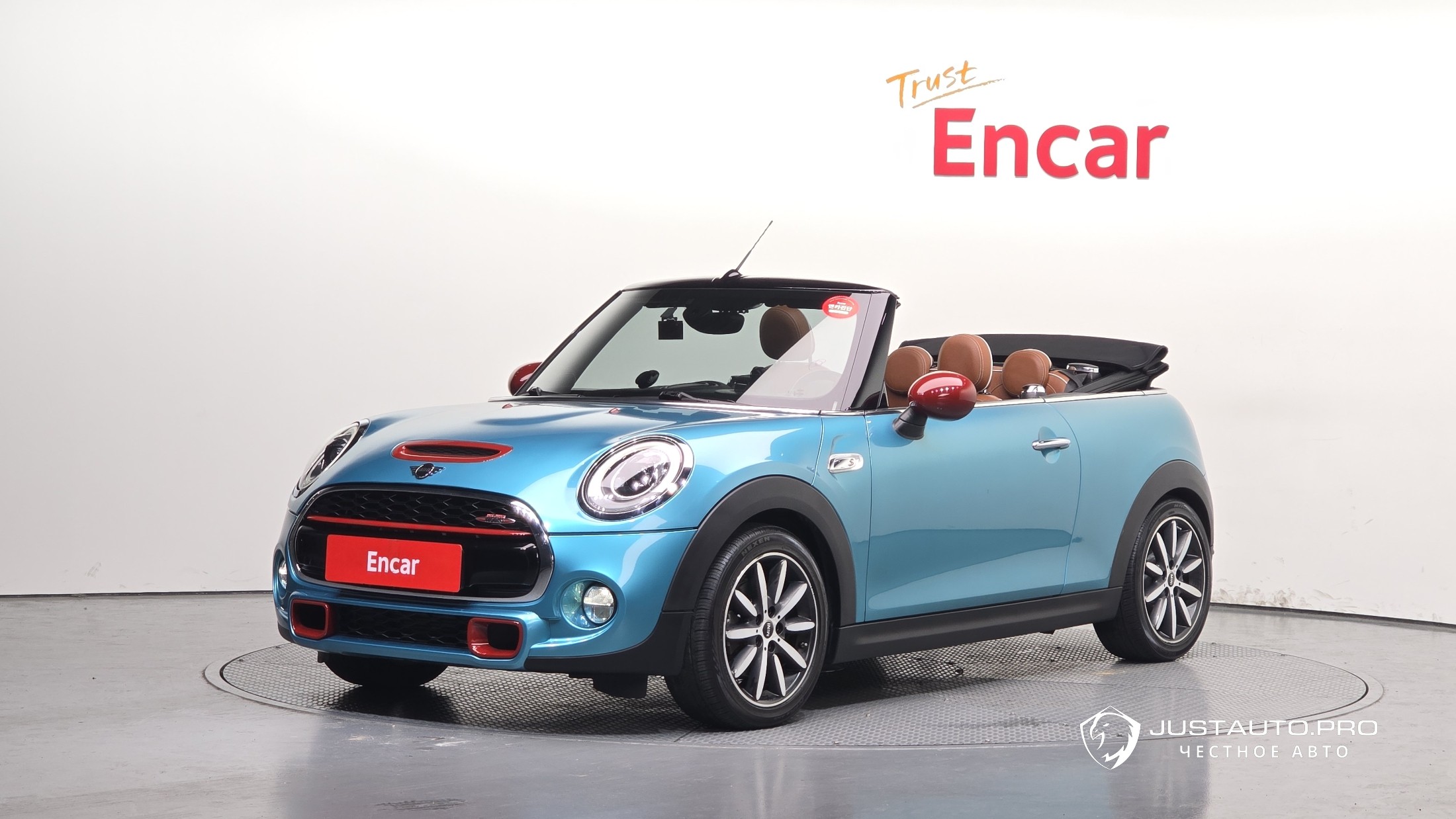Автомобиль Mini Cooper Convertible