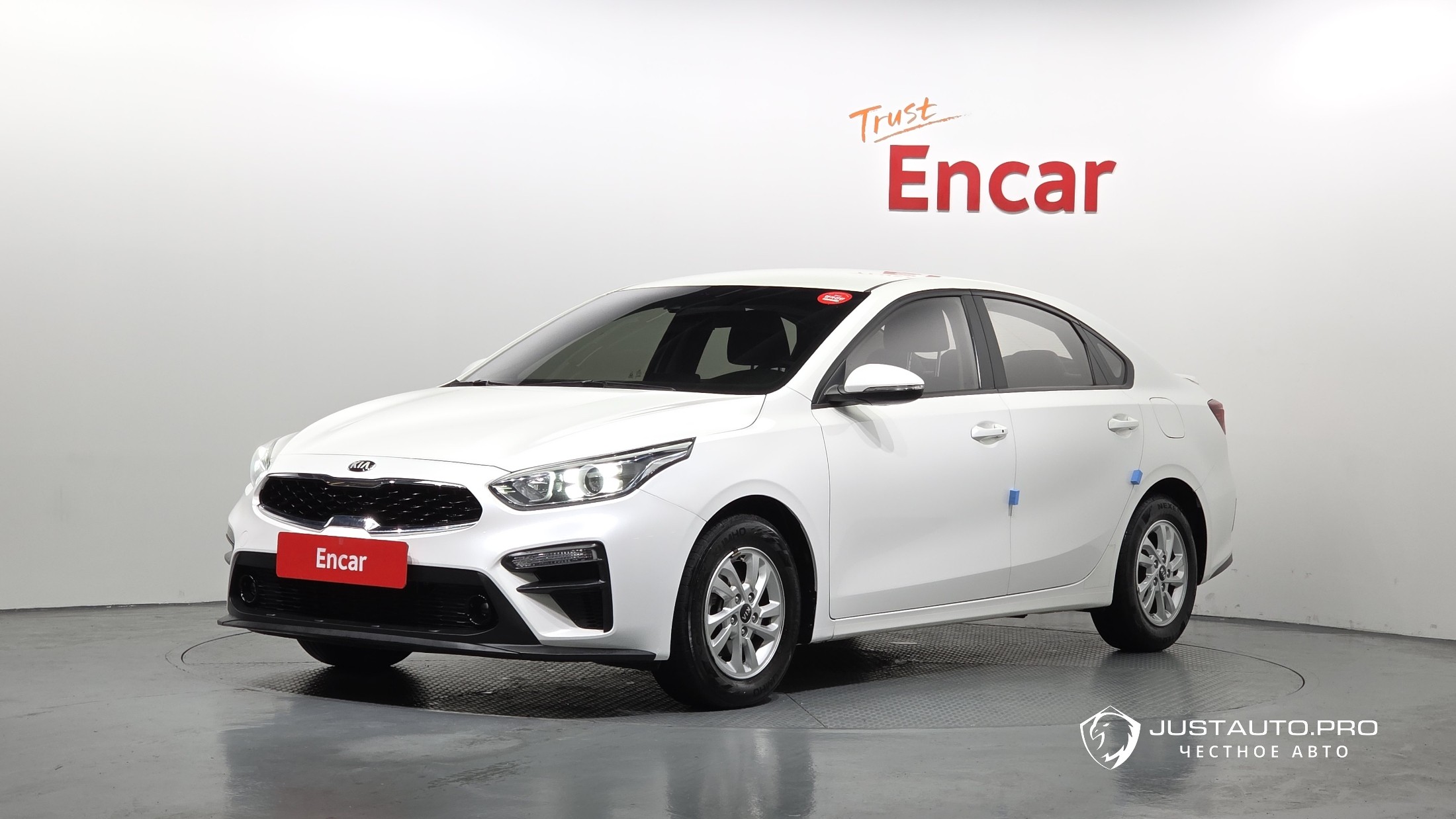 Автомобиль Kia K3