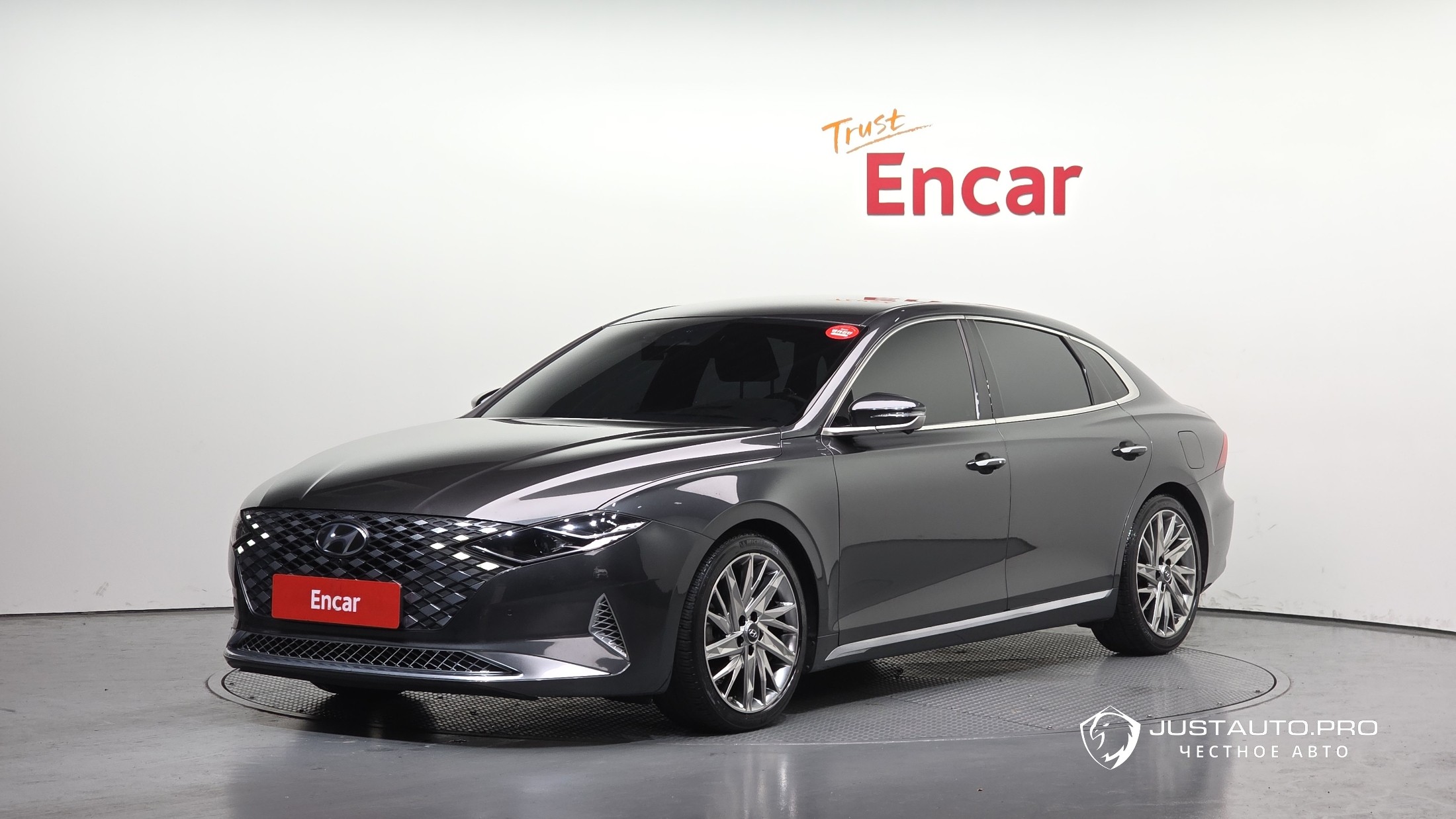 Автомобиль Hyundai Grandeur
