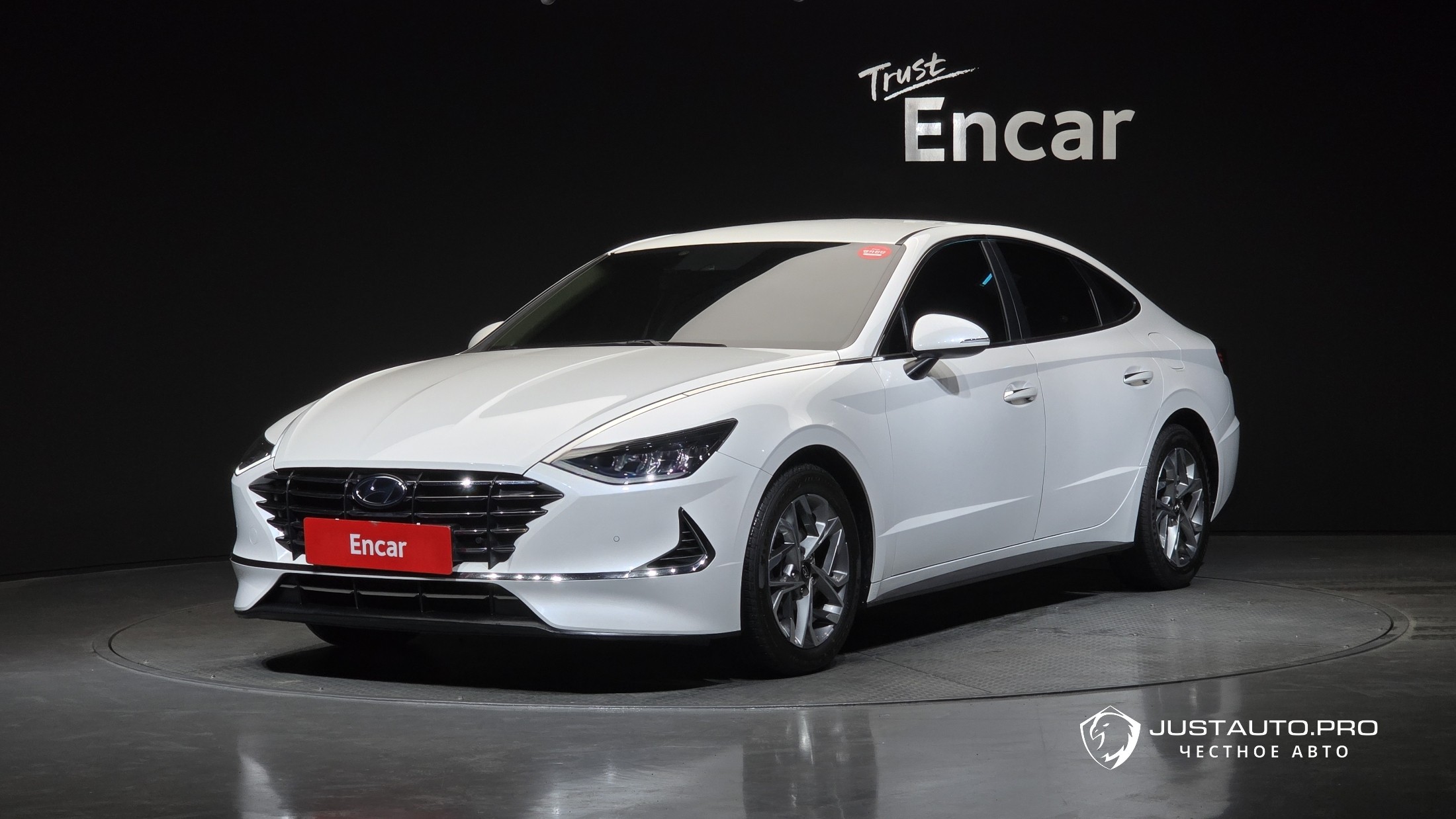 Автомобиль Hyundai Sonata