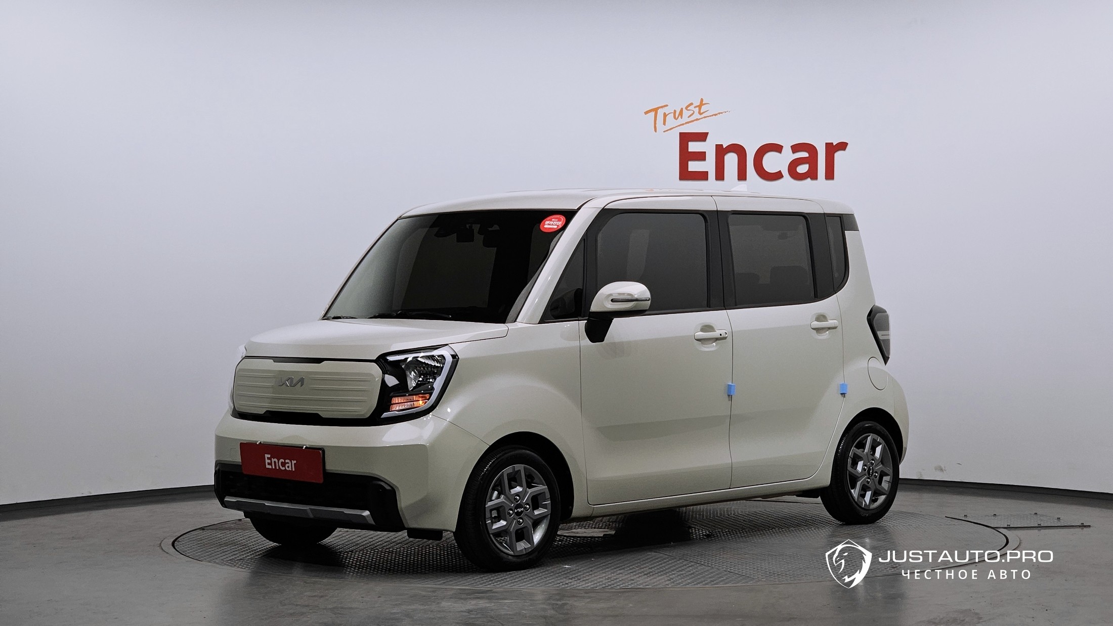 Автомобиль Kia RAY