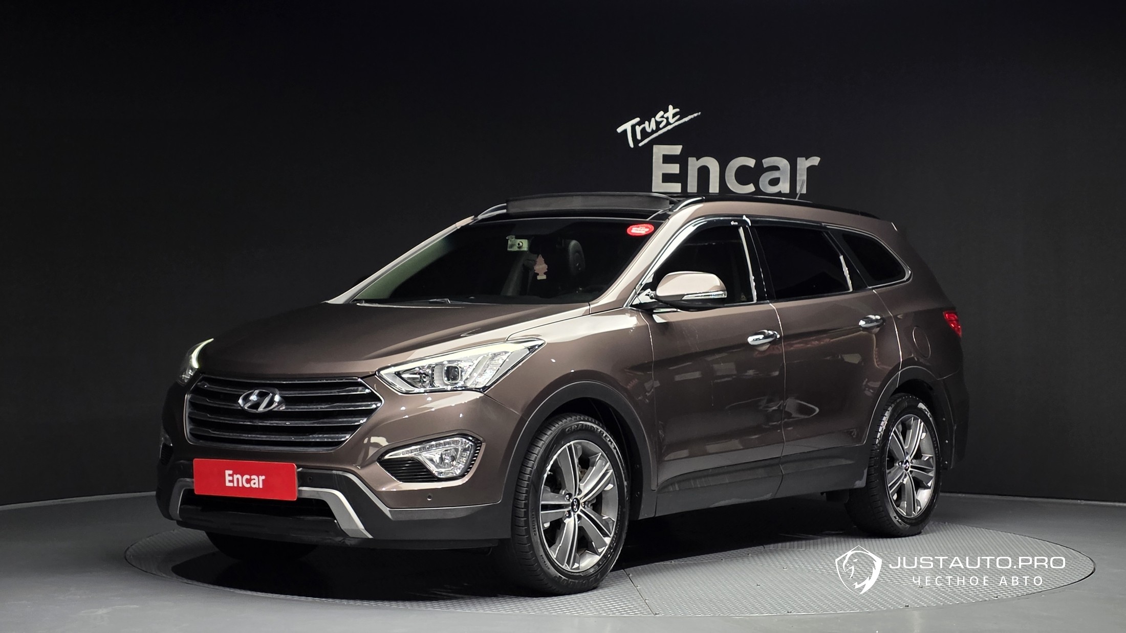 Автомобиль Hyundai Maxcruz