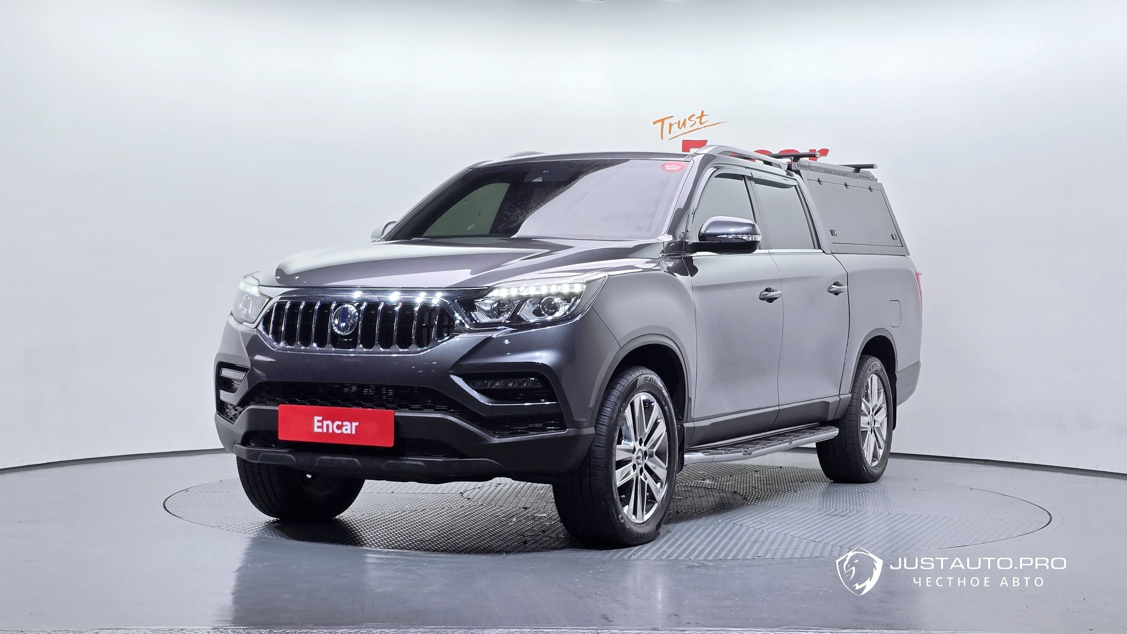 Автомобиль KG_Mobility_Ssangyong Rexton