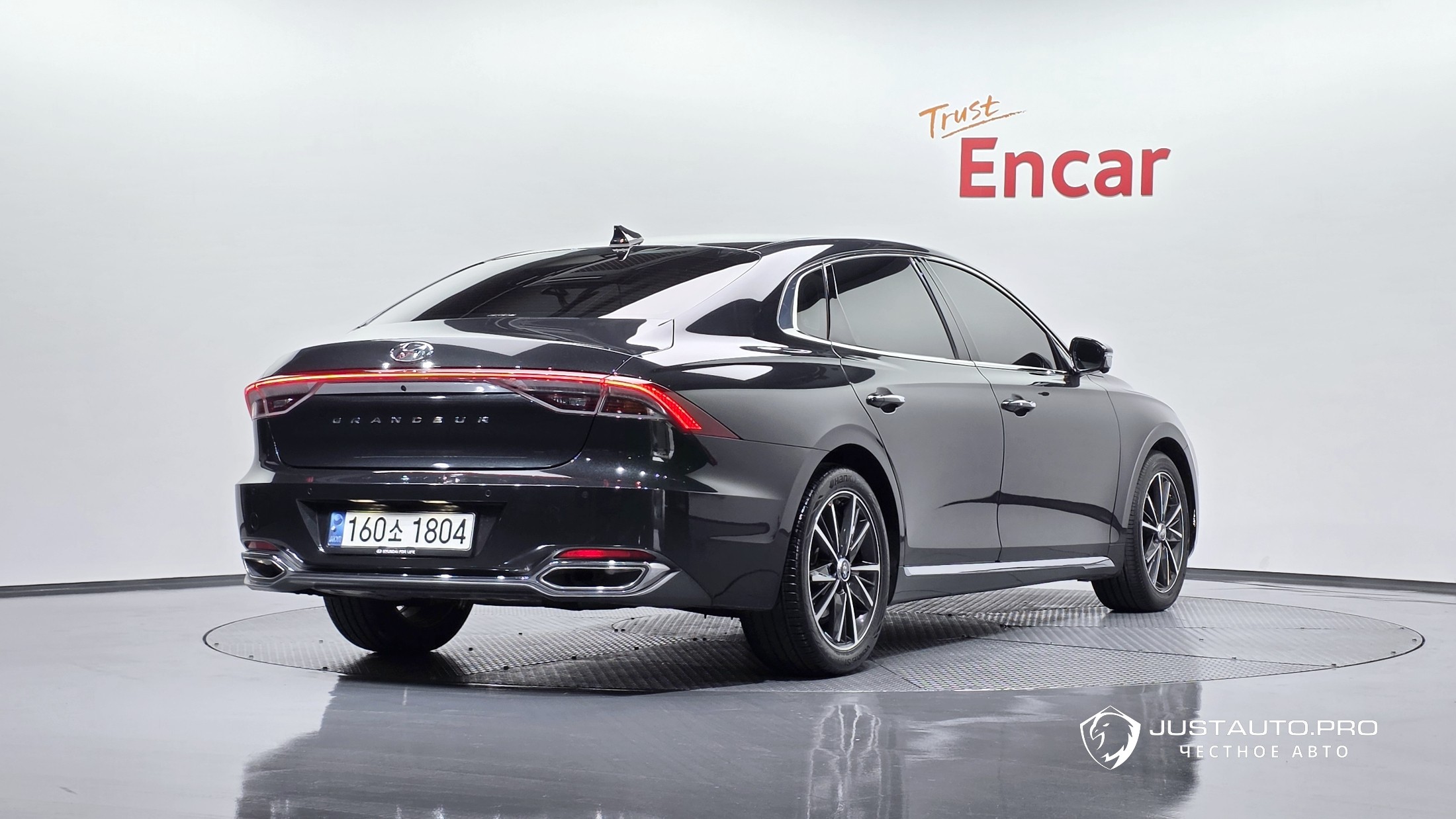 Автомобиль Hyundai Grandeur