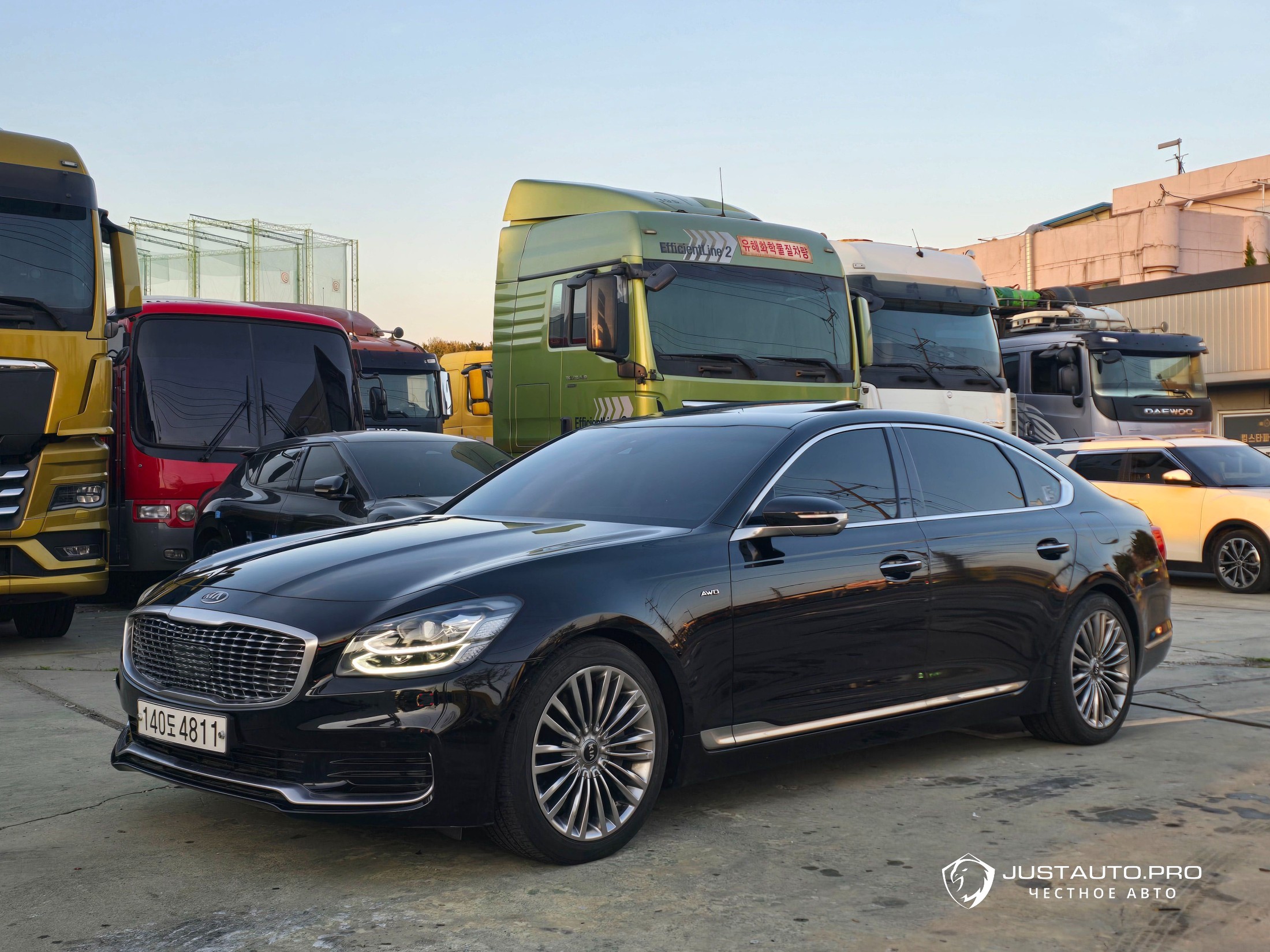 Автомобиль Kia K9
