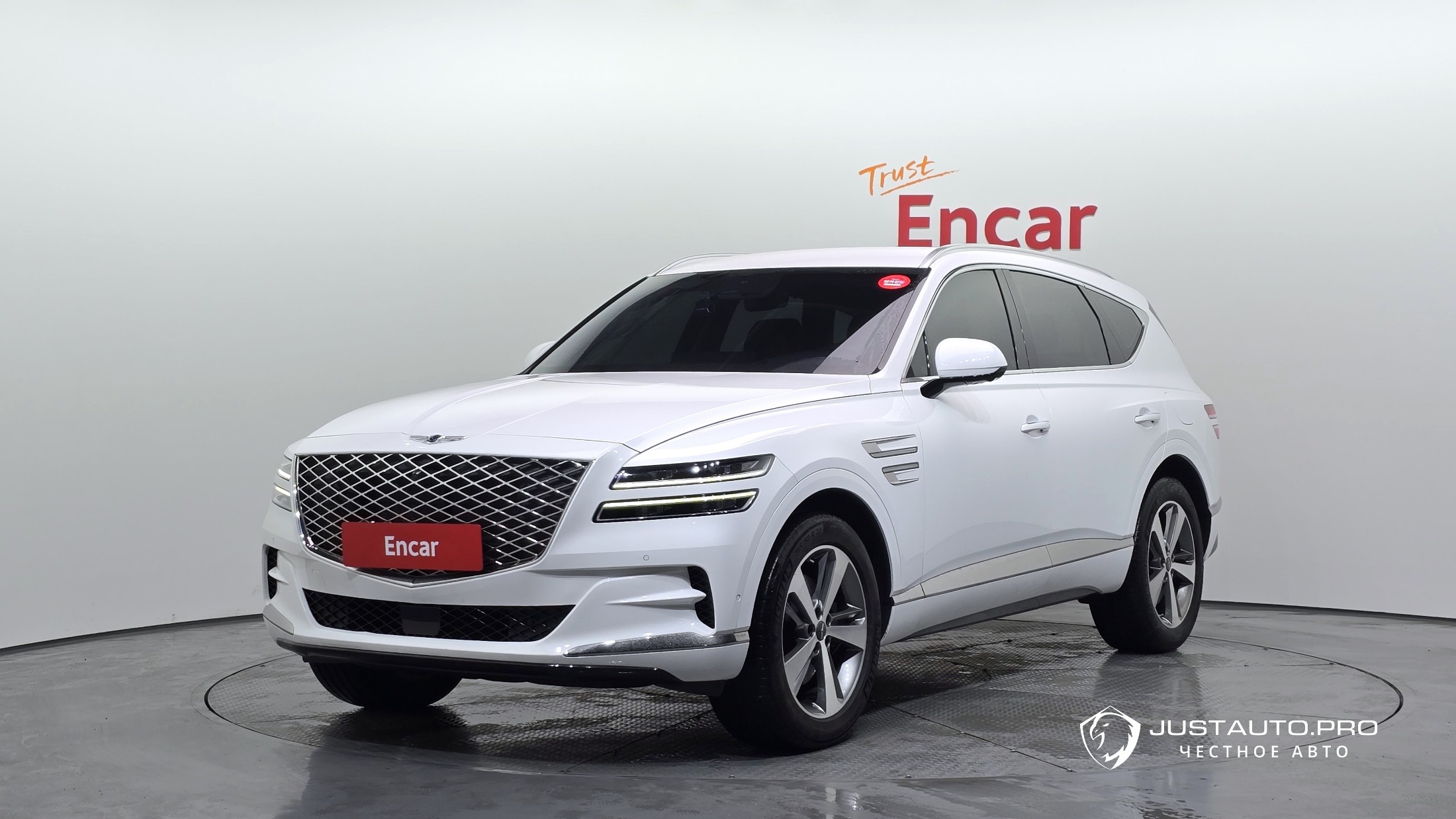 Автомобиль Genesis GV80